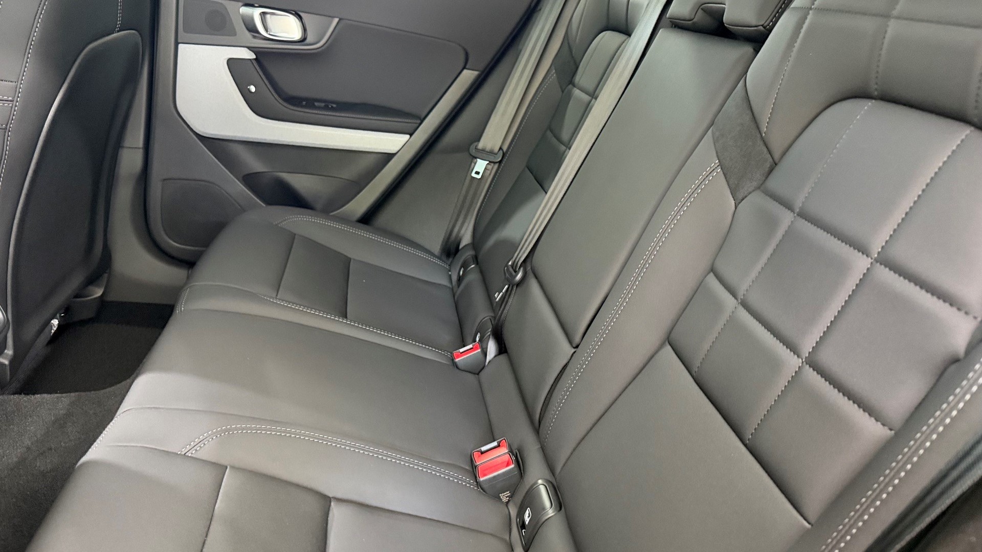 POLESTAR 2 Long Range Single Motor Prim-image-6