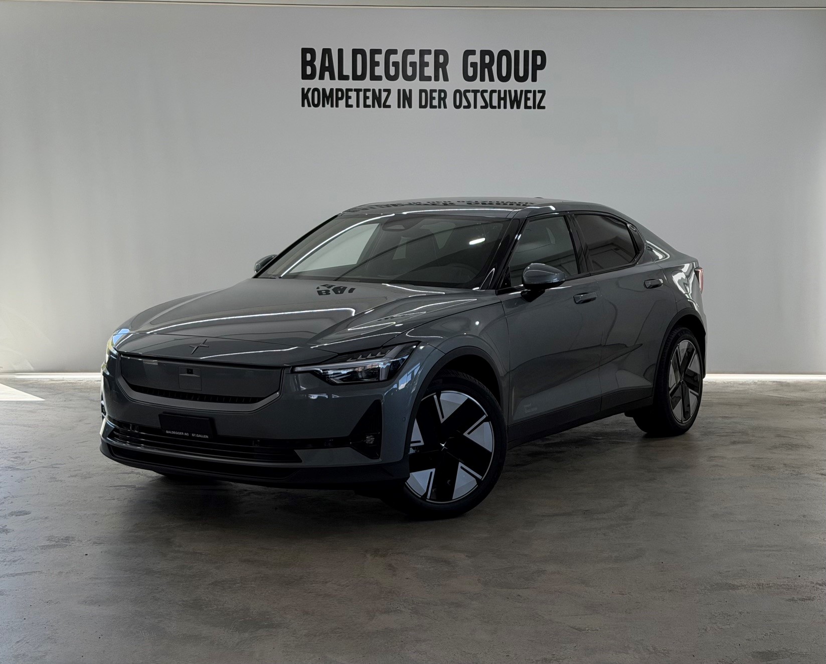 POLESTAR 2 Long Range Single Motor Prim-image-0
