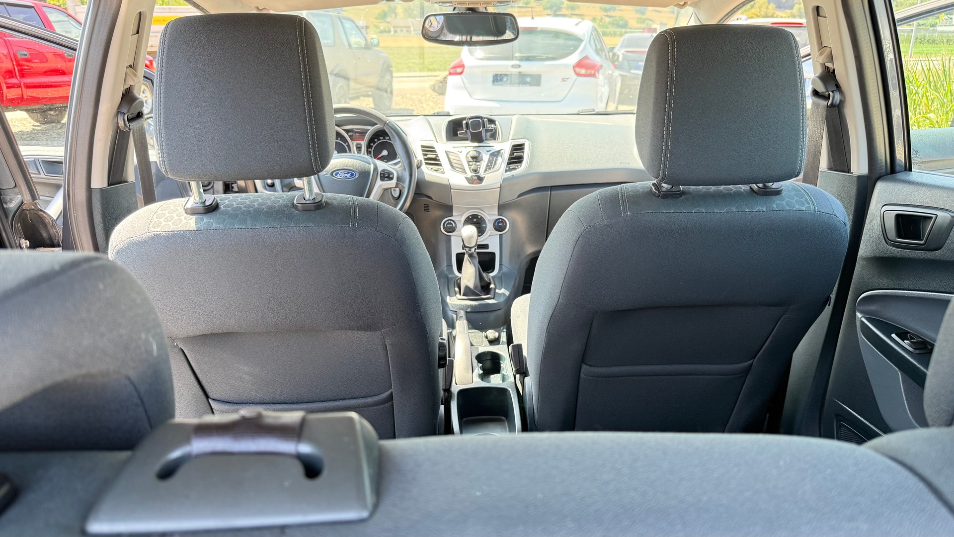 FORD Fiesta 1.6 16V Titanium-image-8