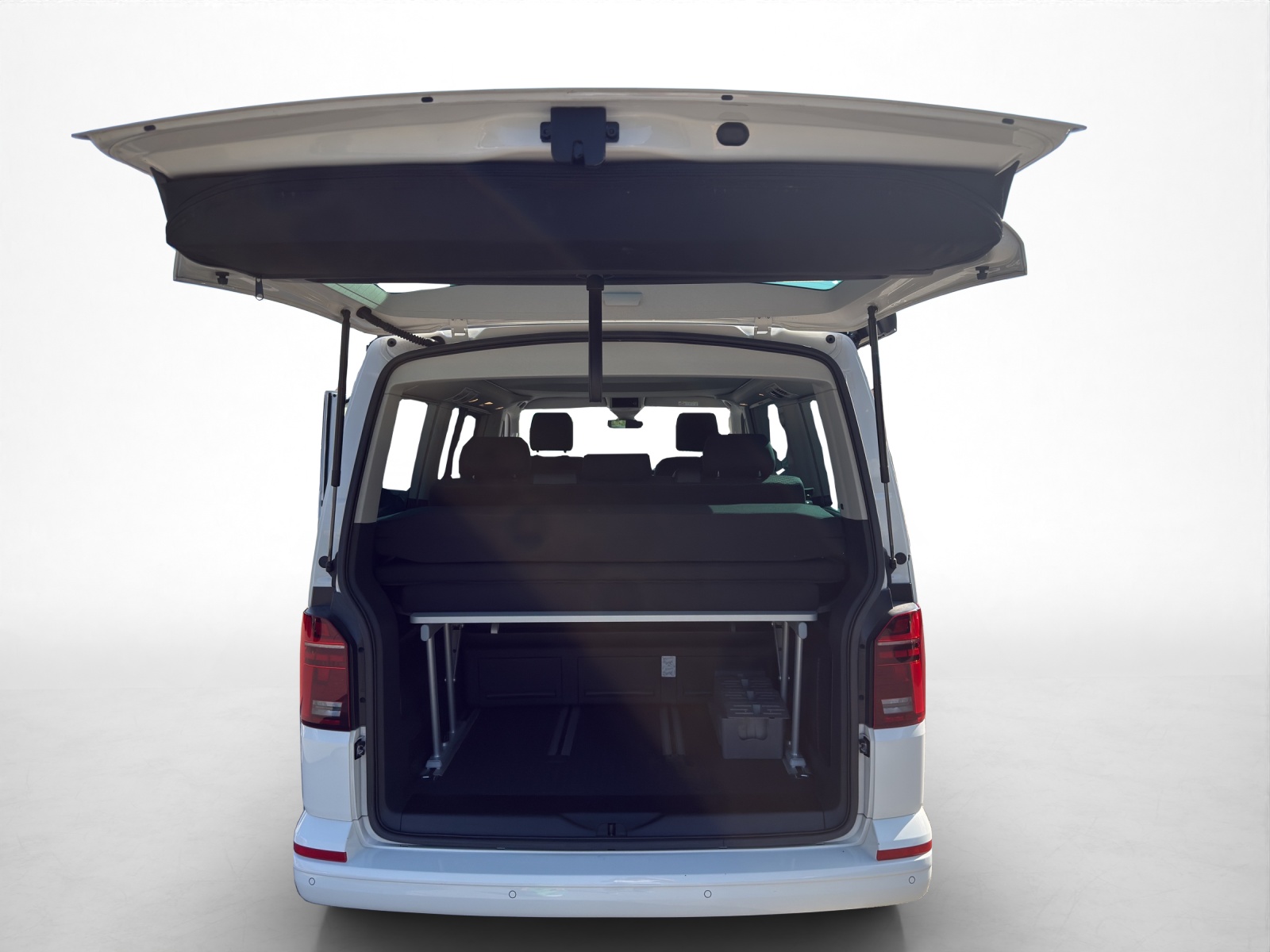 VW T6.1 California 2.0 TDI Beach Last Edition DSG-image-9