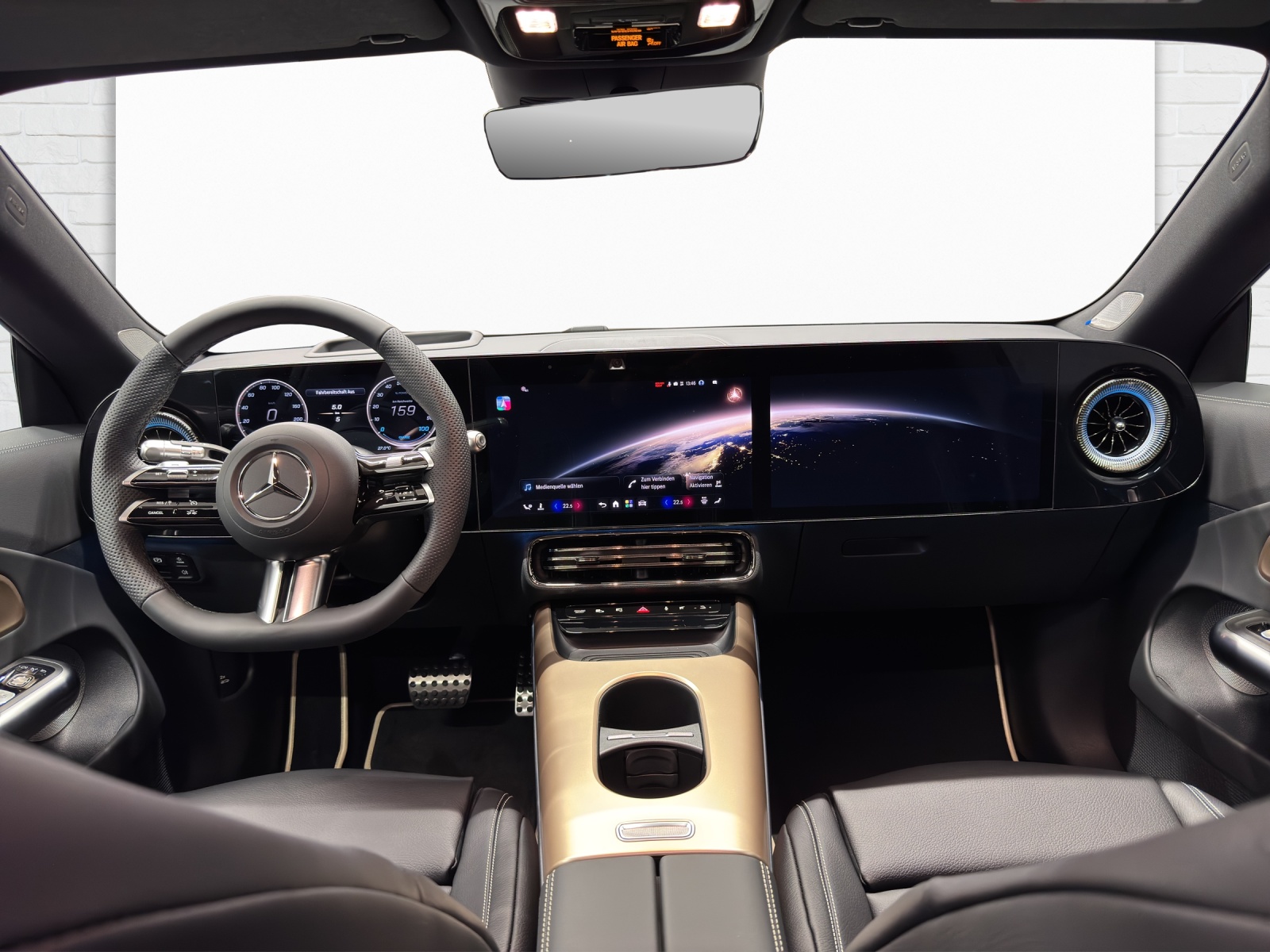 MERCEDES-BENZ CLA 350 4Matic Shooting Brake with EQ Hybrid-image-7