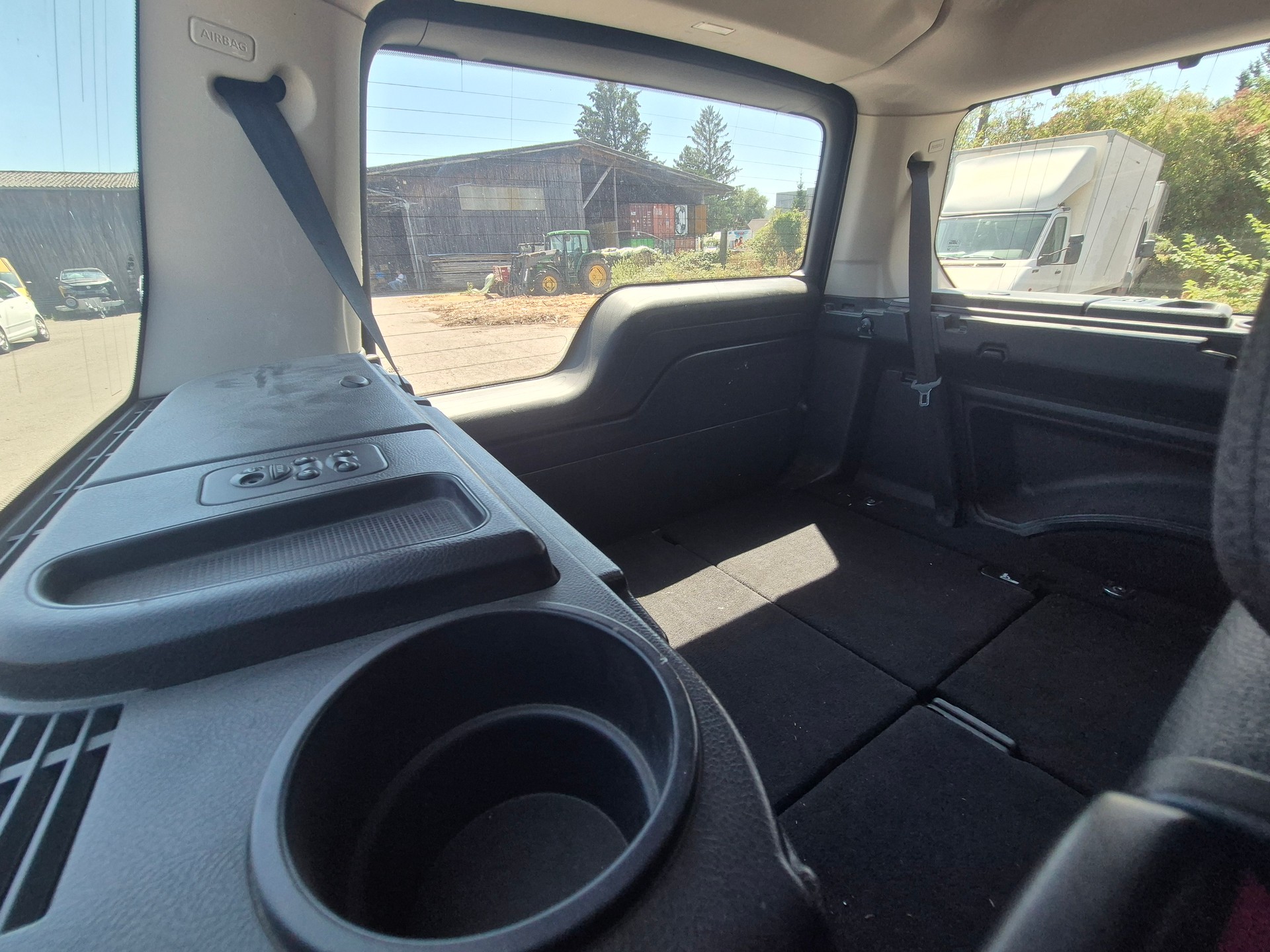 LAND ROVER LR Discovery V6 Diesel 3.5T 7 plätze-image-8