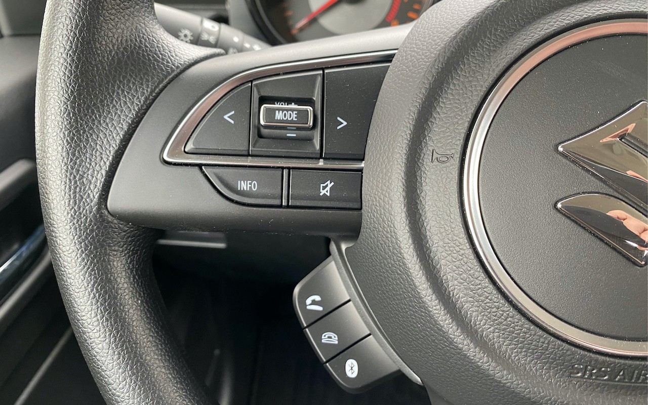 SUZUKI JIMNY 1.5 HORIZON EDITION 4x4 | 2 PLATZER | MANUEL-image-23