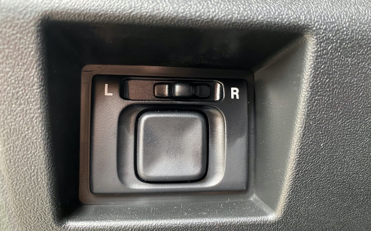 SUZUKI JIMNY 1.5 HORIZON EDITION 4x4 | 2 PLATZER | MANUEL-image-29