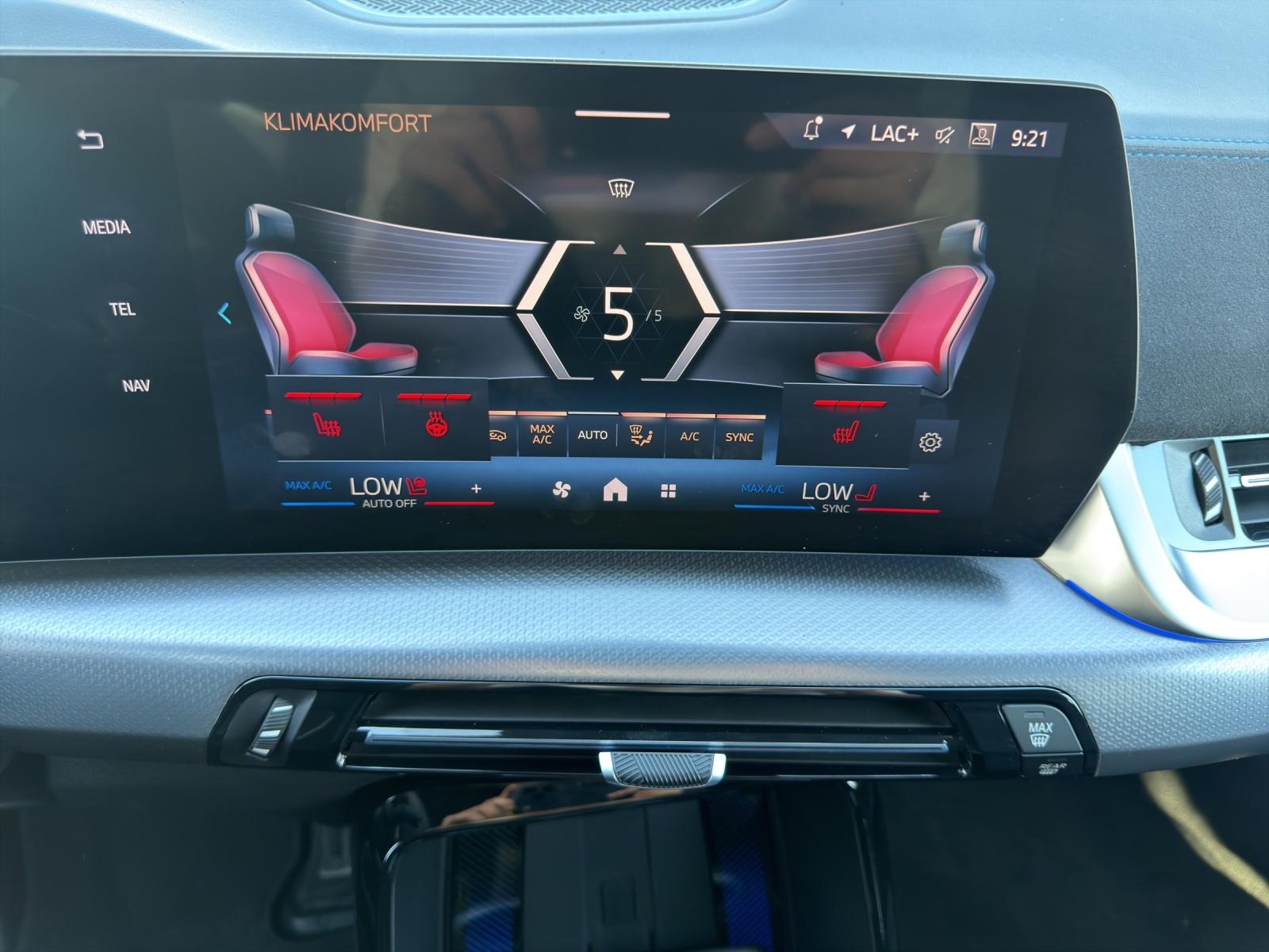 BMW 🆕 iX2 xDrive 30 Edition M Sport (CH) 🔋-image-14