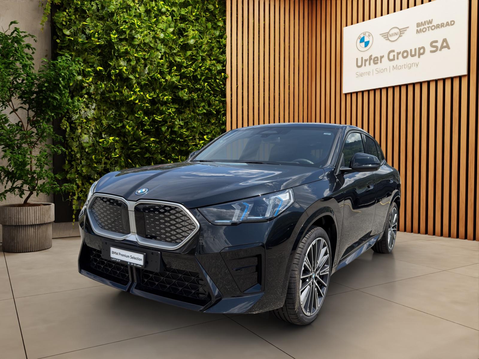 BMW 🆕 iX2 xDrive 30 Edition M Sport (CH) 🔋
