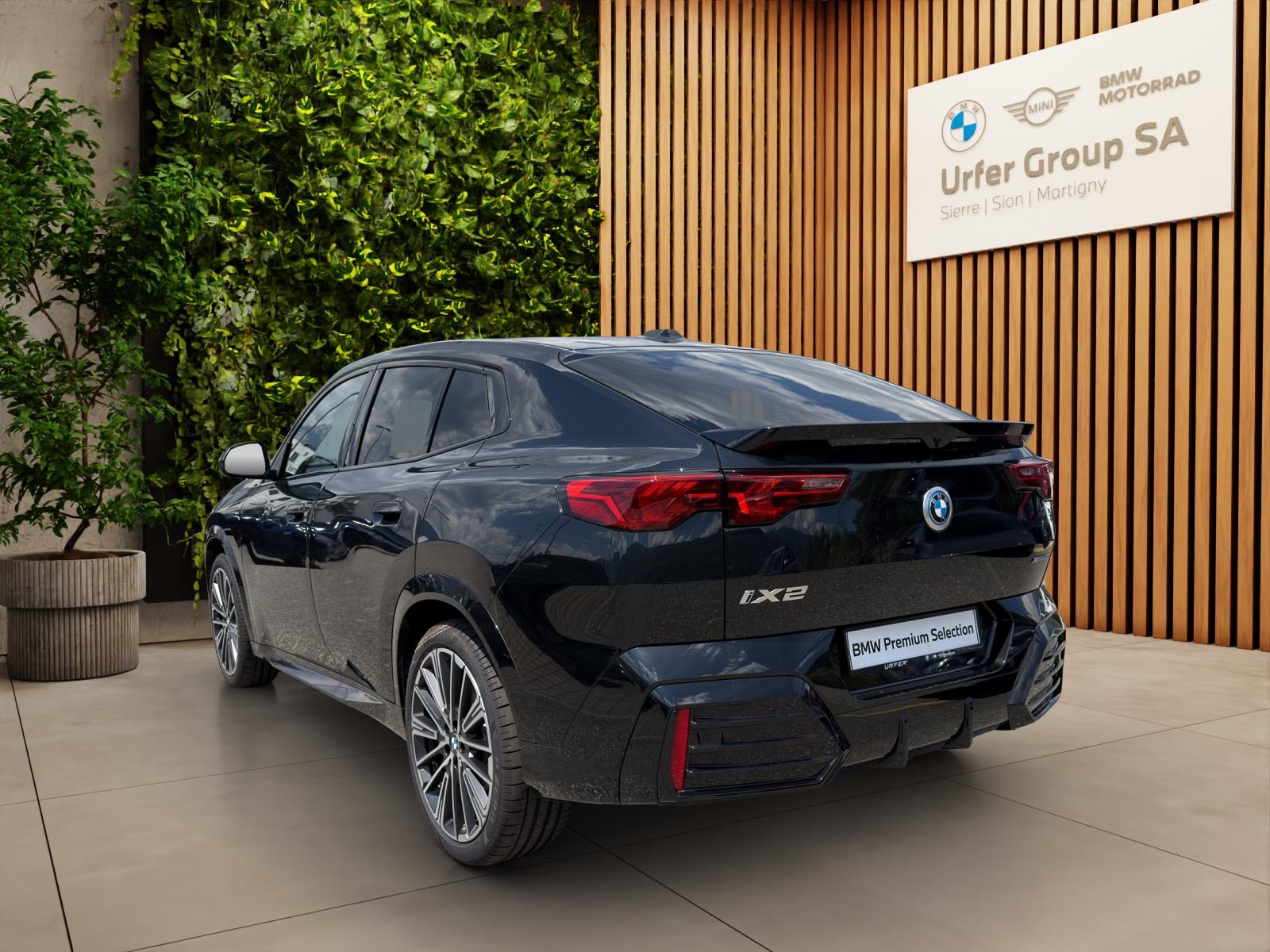 BMW 🆕 iX2 xDrive 30 Edition M Sport (CH) 🔋-showroom-element-2
