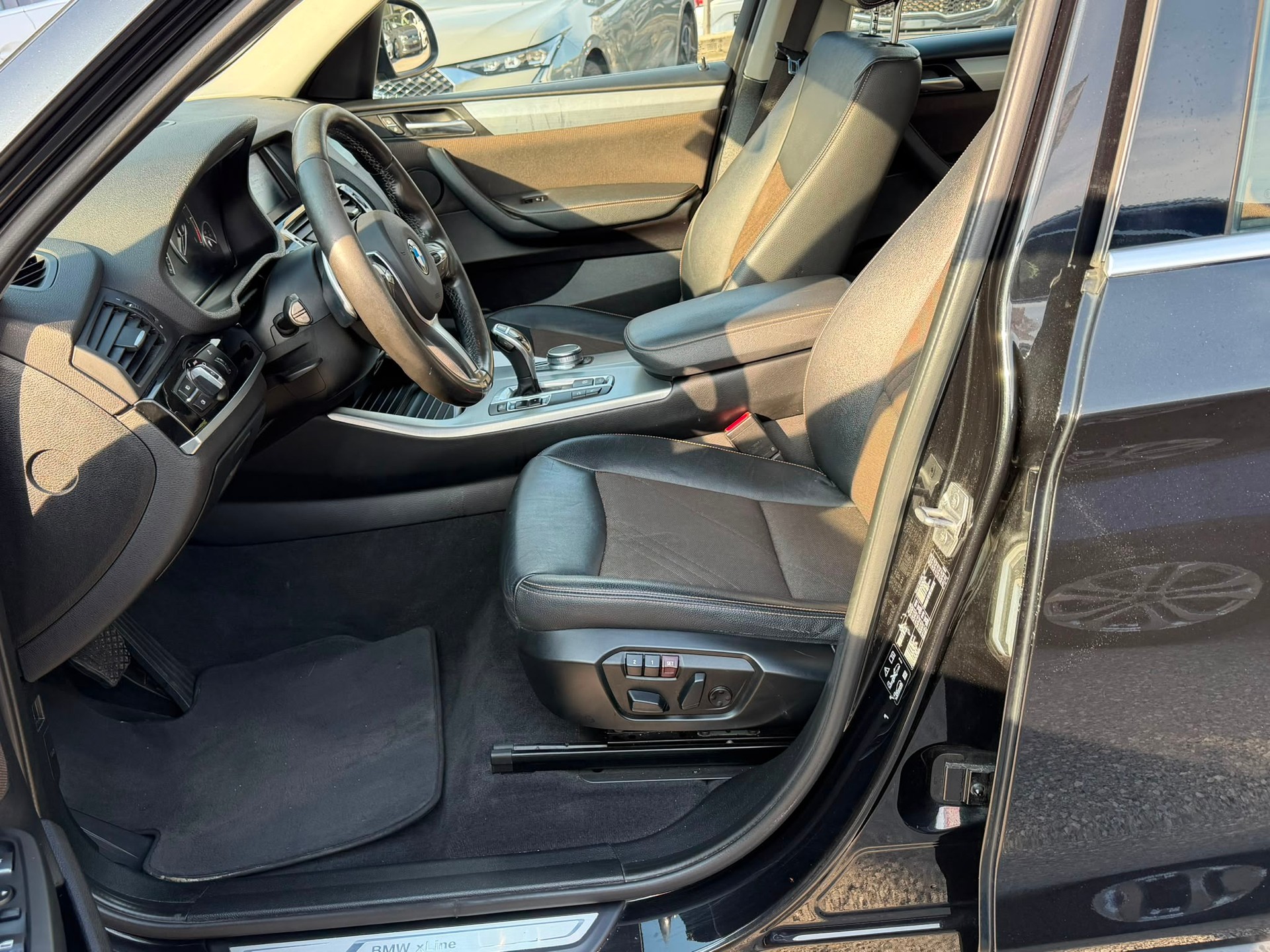 BMW X3 xDrive 30d Steptronic-image-9