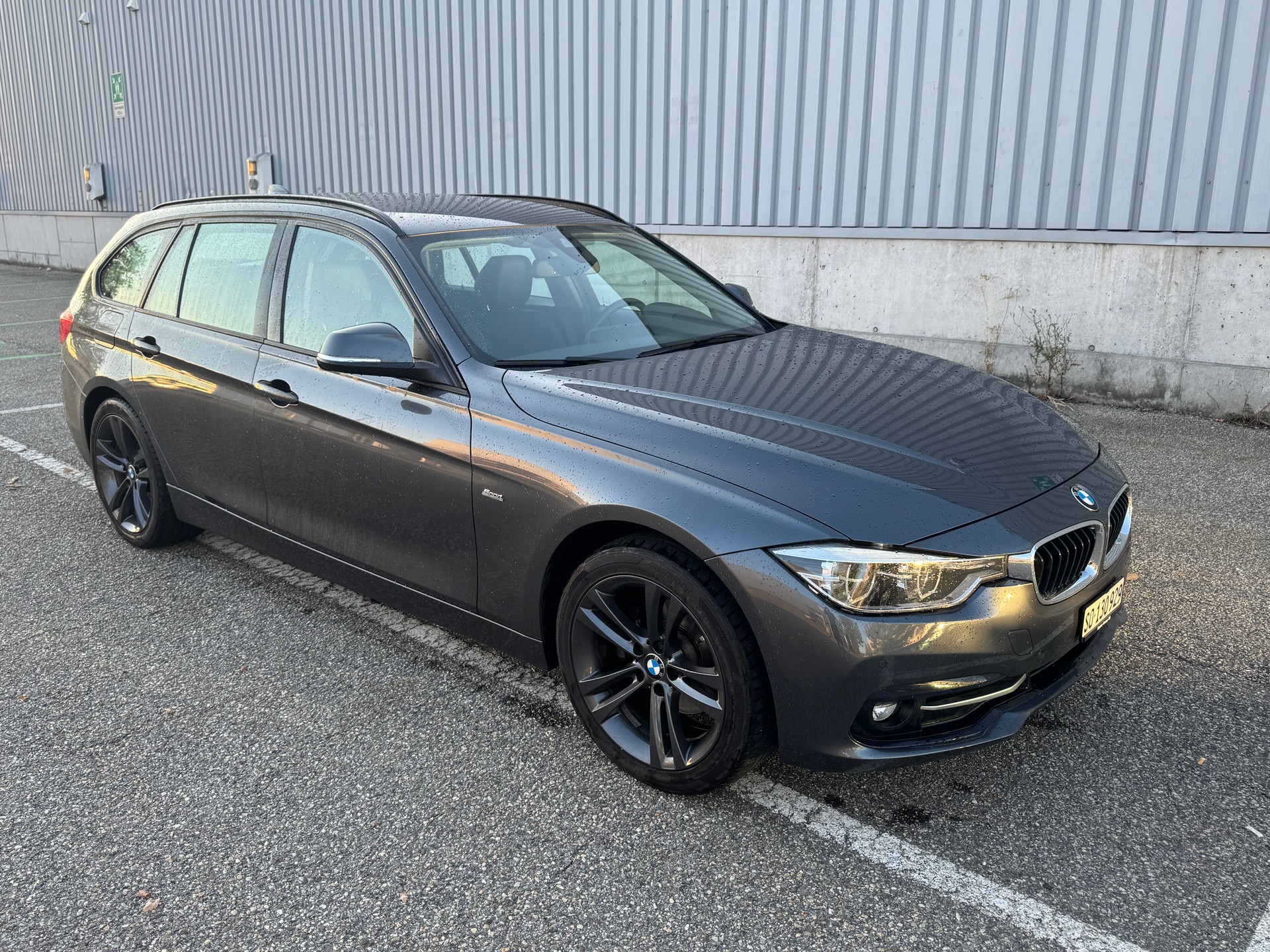 BMW 320d xDrive-image-1