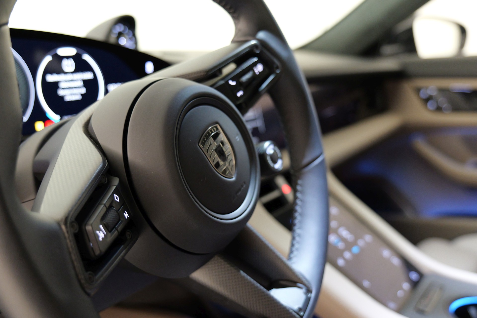 PORSCHE Taycan CrossTurismo Turbo 104kWh-image-15