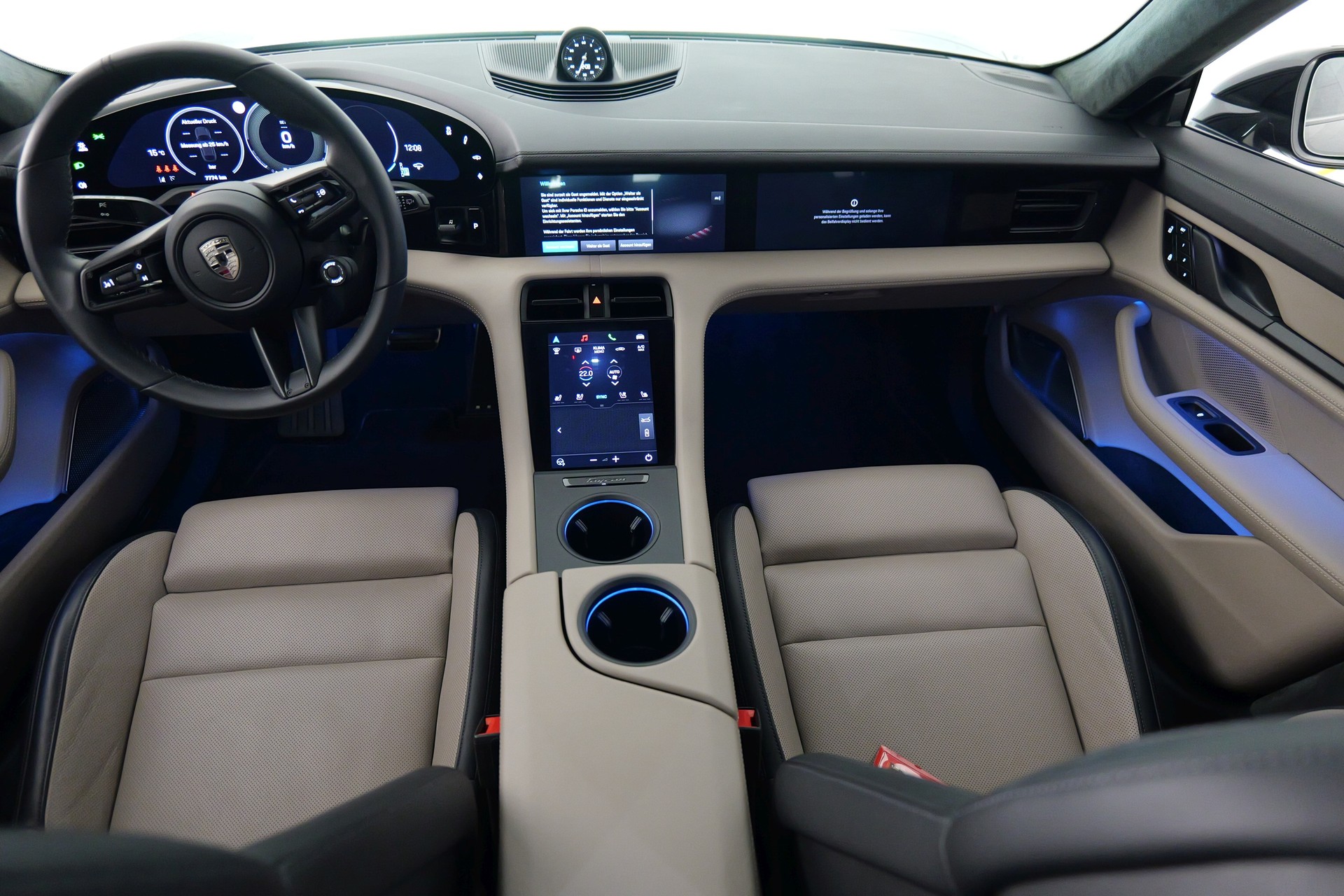PORSCHE Taycan CrossTurismo Turbo 104kWh-image-12