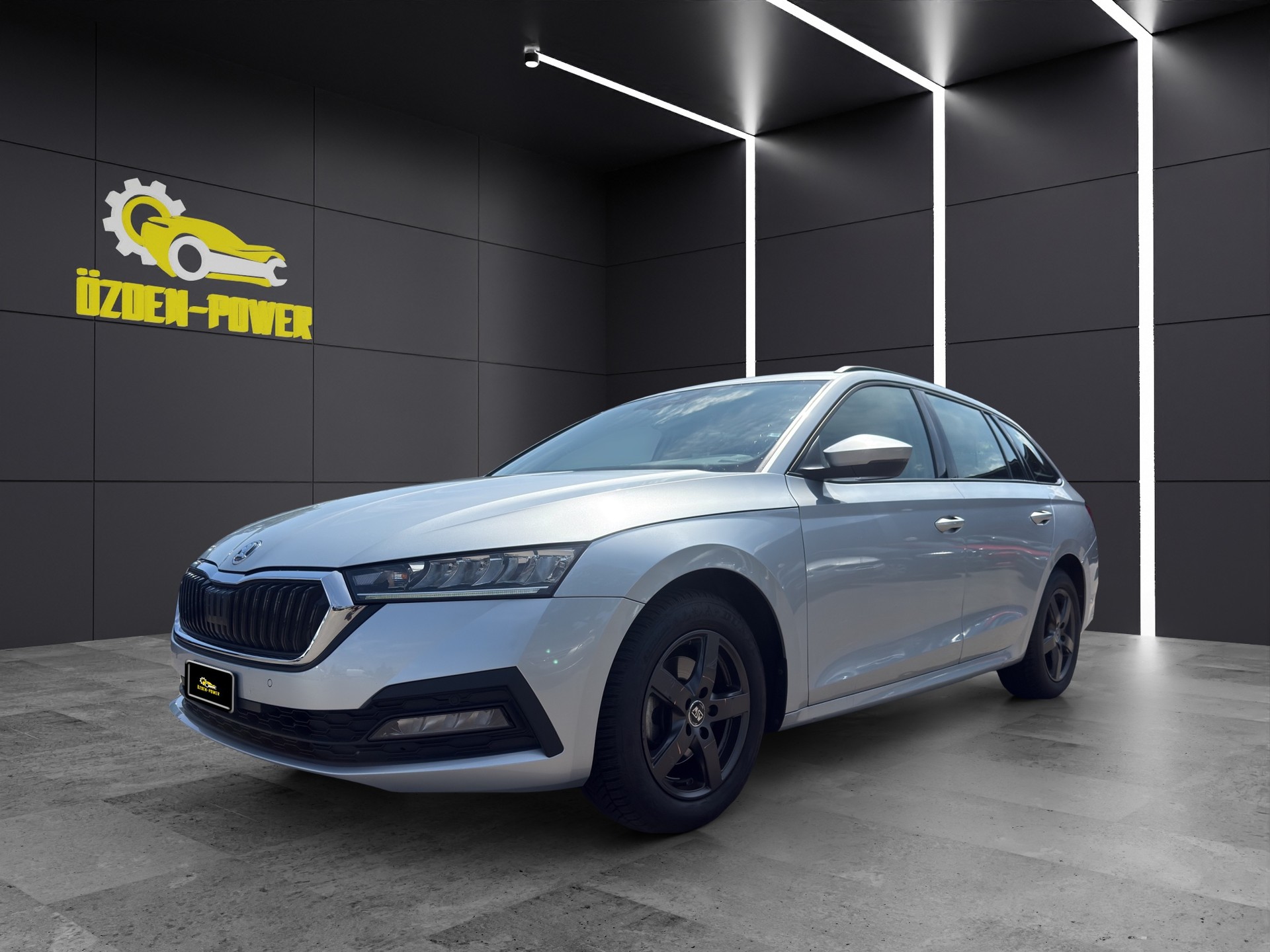 SKODA Octavia Combi 2.0 TDI DSG Ambition-image-0