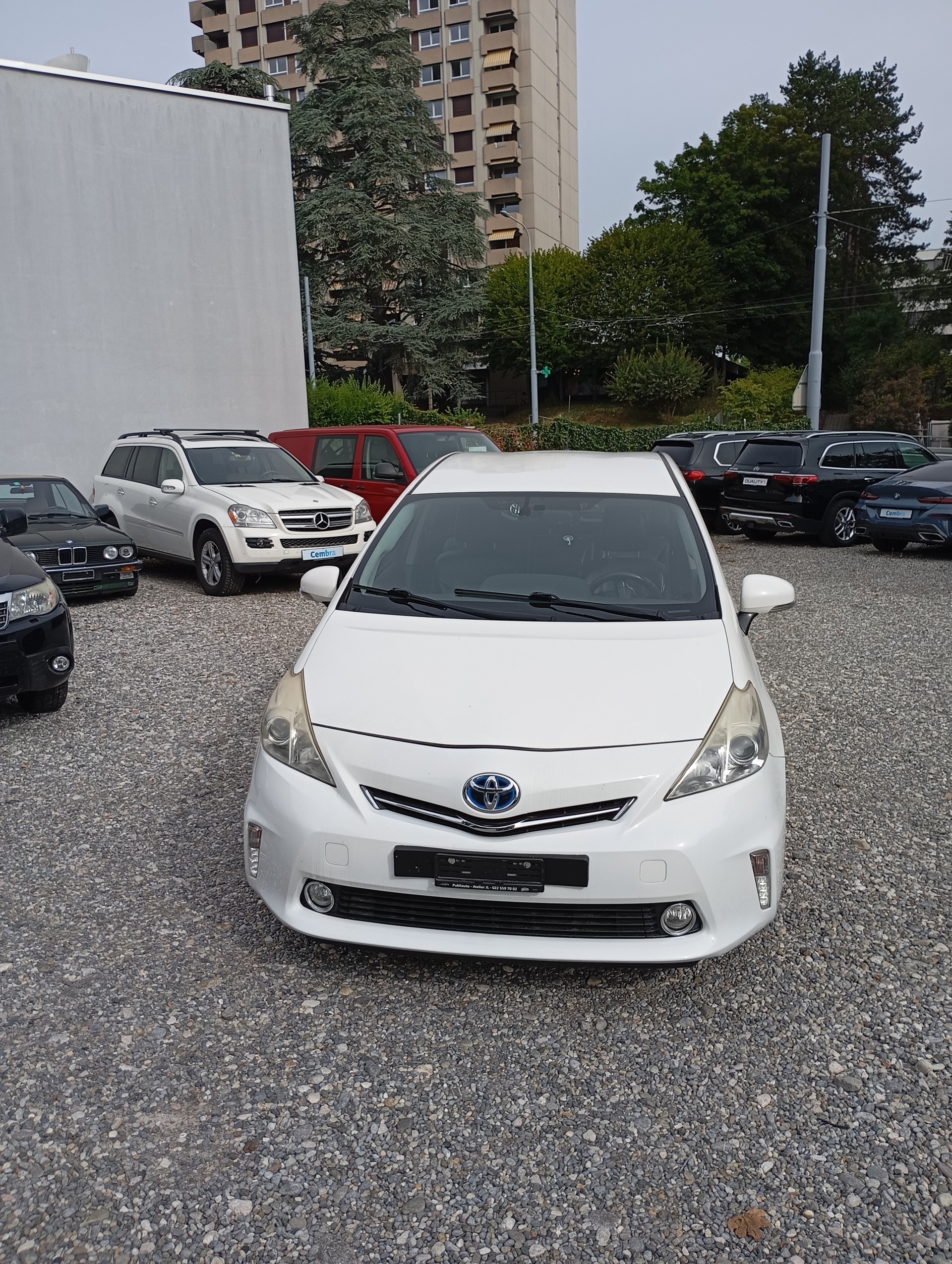 TOYOTA PRIUS PLUS-image-9