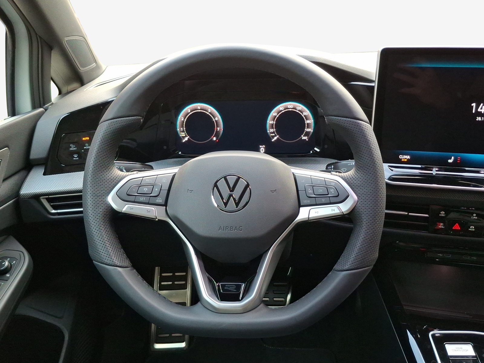 VW Golf 1.5 e TSI mHEV R-Line DSG-image-9