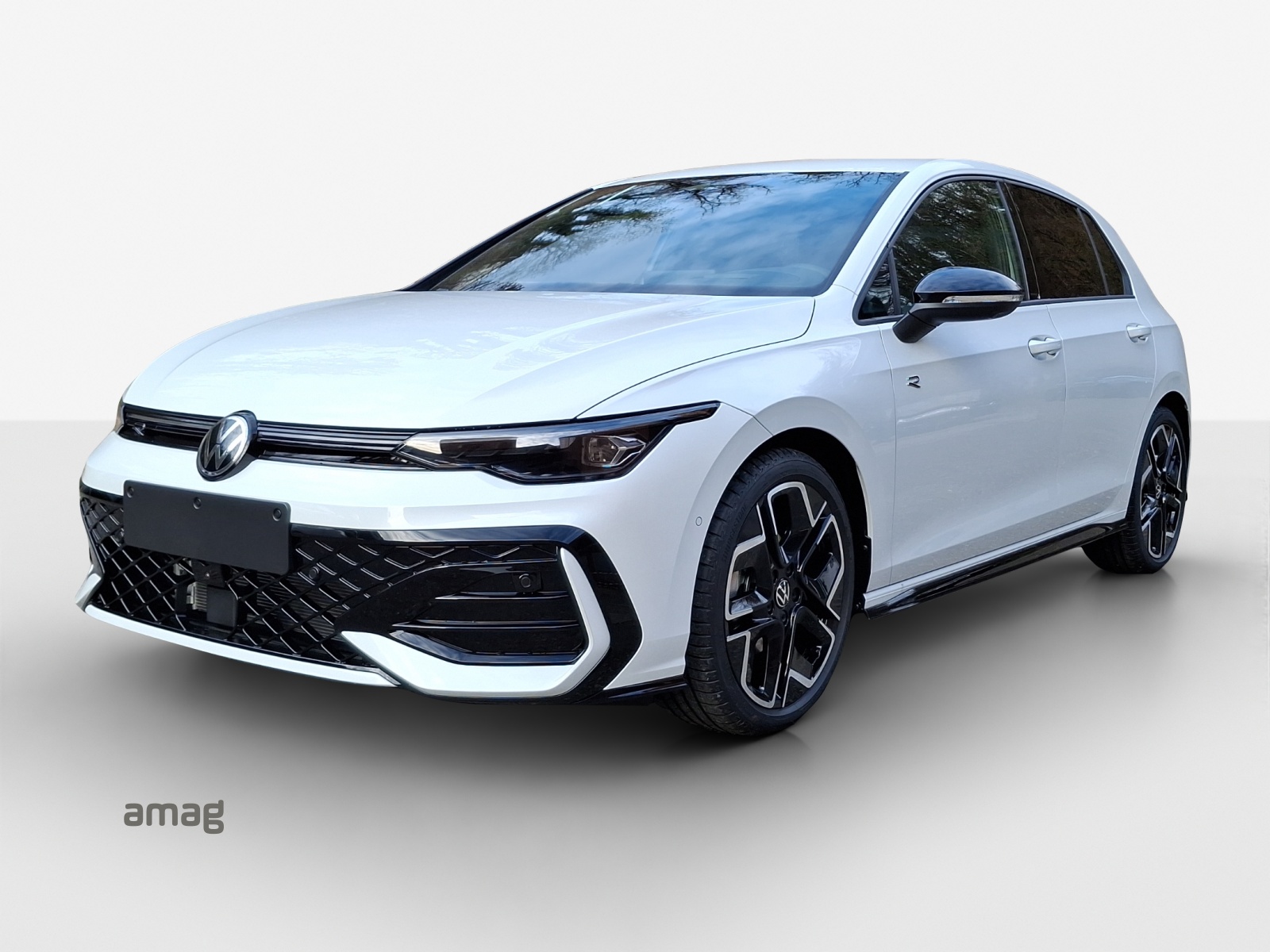 VW Golf 1.5 e TSI mHEV R-Line DSG-image-0