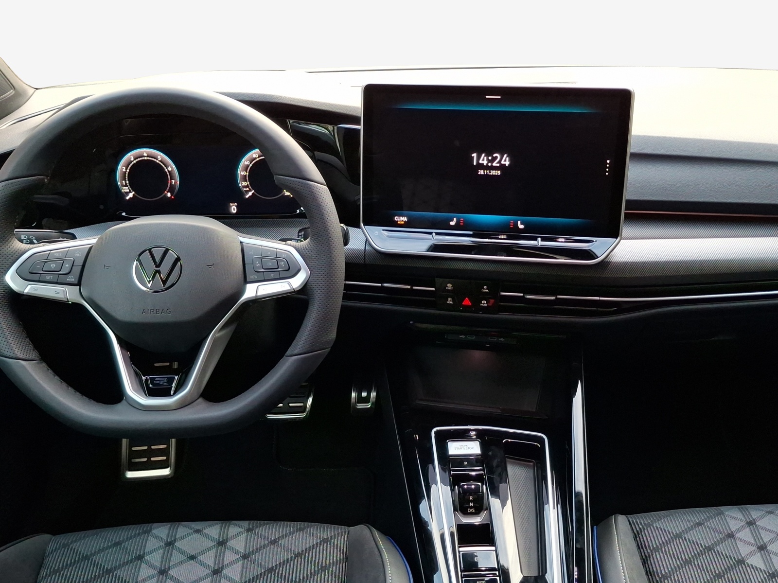 VW Golf 1.5 e TSI mHEV R-Line DSG-image-8