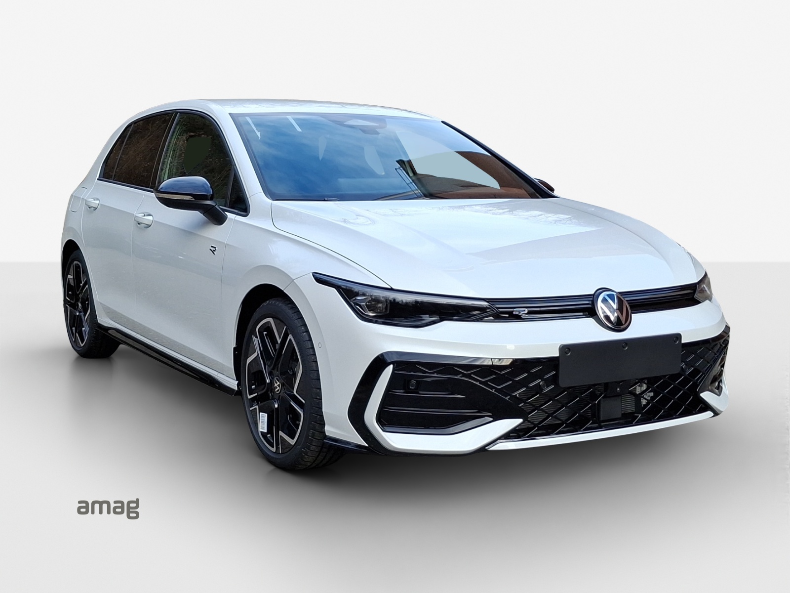 VW Golf 1.5 e TSI mHEV R-Line DSG-image-5