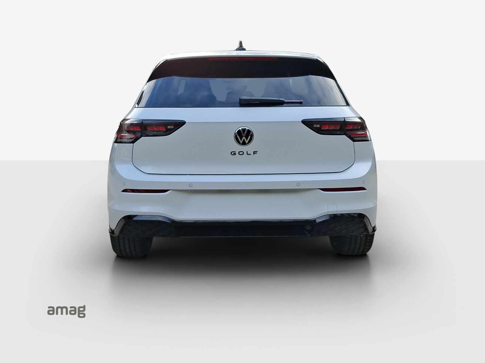 VW Golf 1.5 e TSI mHEV R-Line DSG-image-3