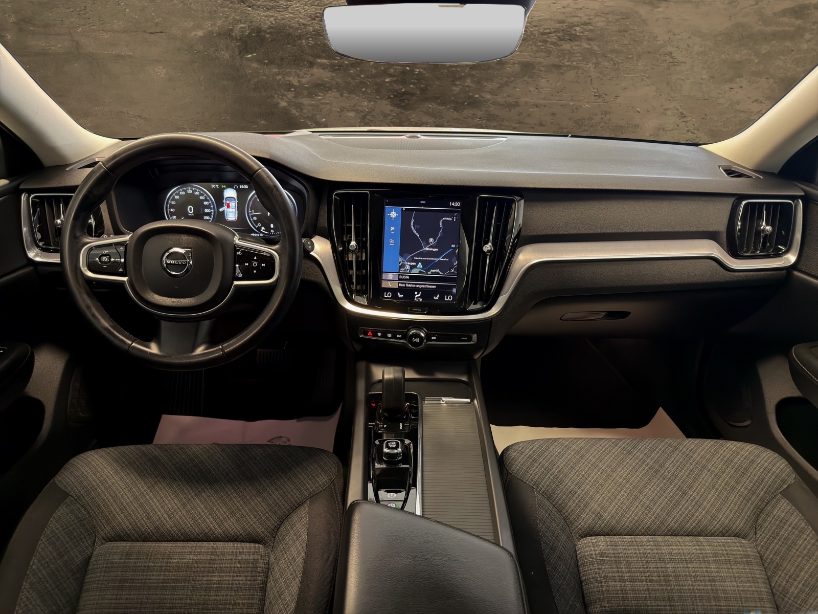 VOLVO V60 Cross Country B4 Mild Hybrid Core AWD Geartronic-showroom-element-3