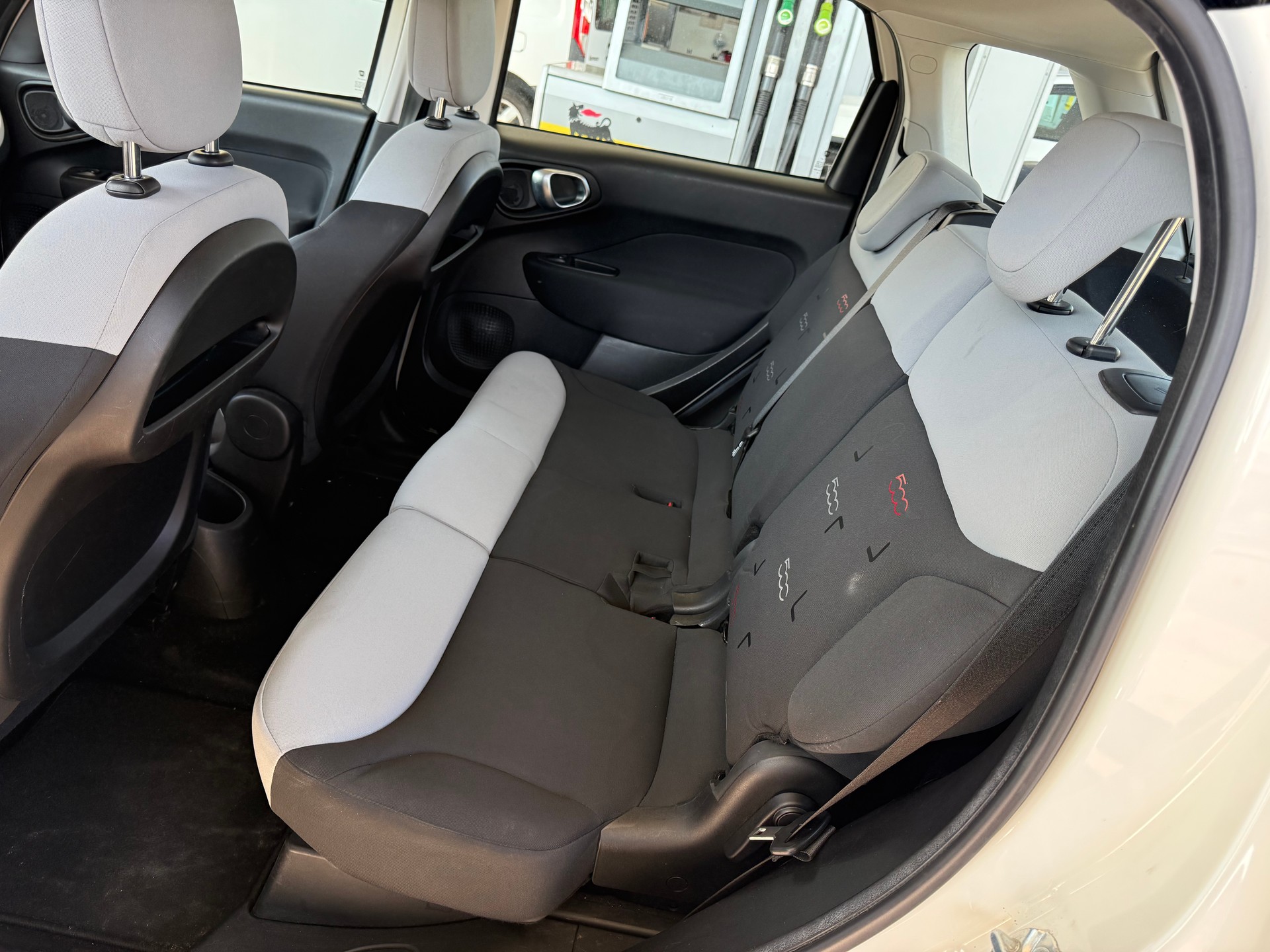 FIAT 500L 1.4 16V Pop Star-image-9