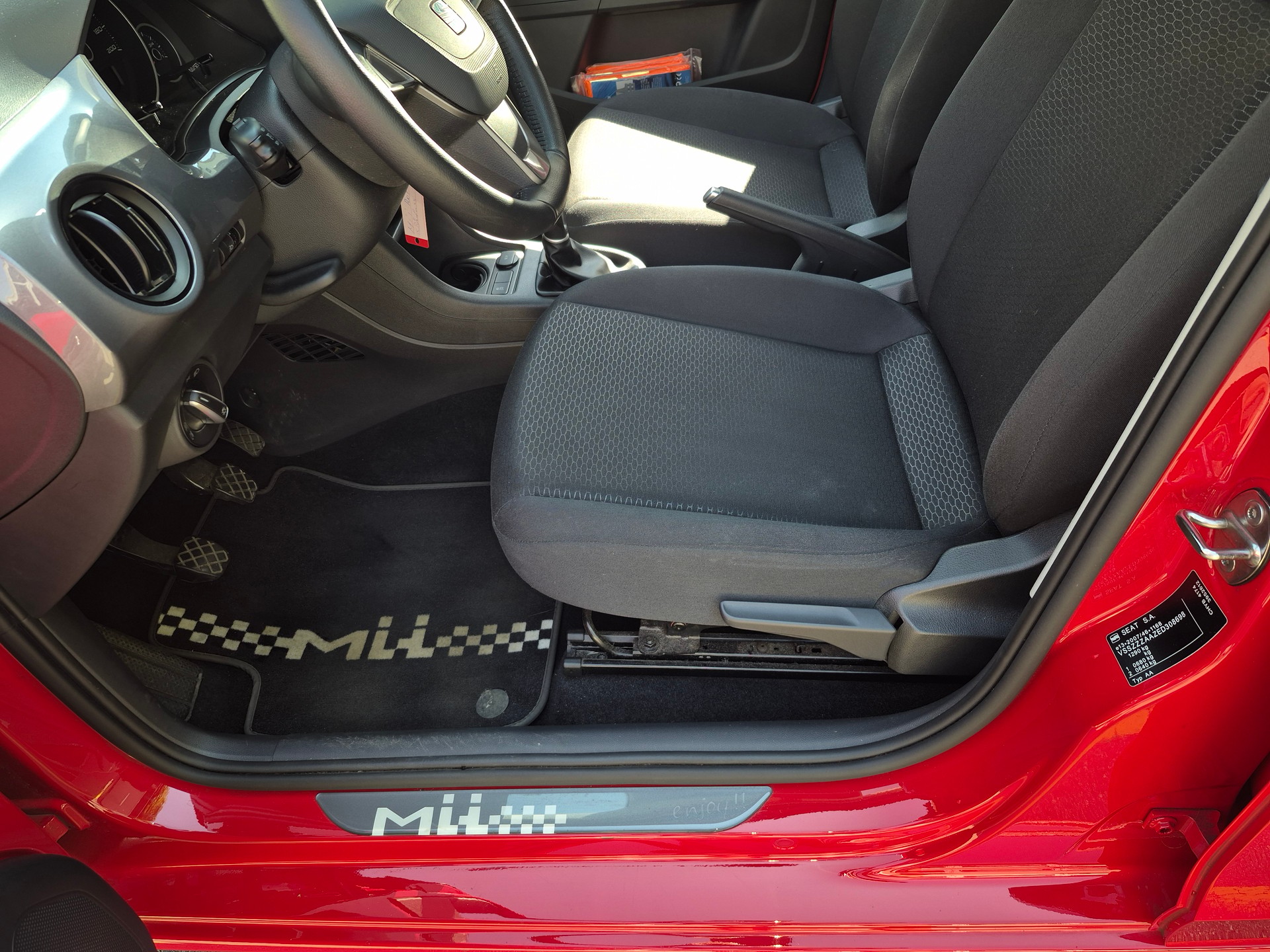 SEAT Mii 1.0 Style Viva-image-12