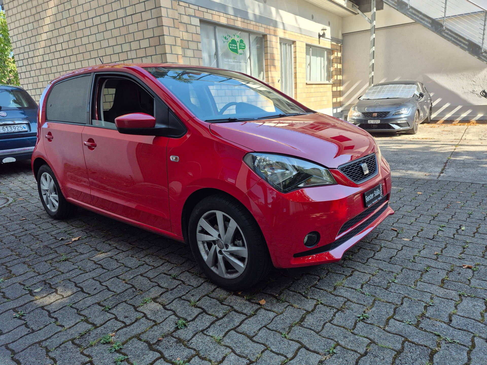 SEAT Mii 1.0 Style Viva-image-4