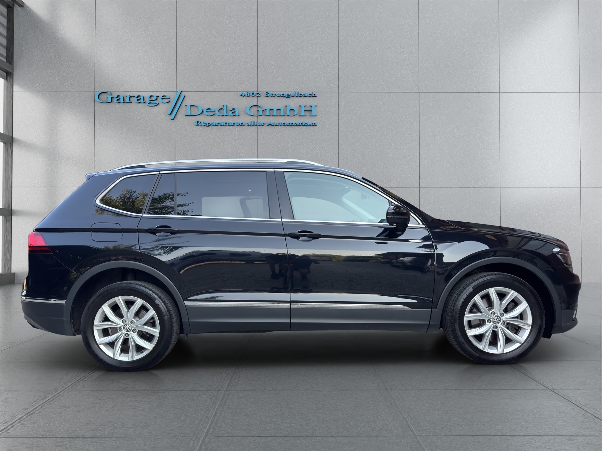 VW Tiguan Allspace 2.0 TDI SCR Highline 4Motion DSG-image-5