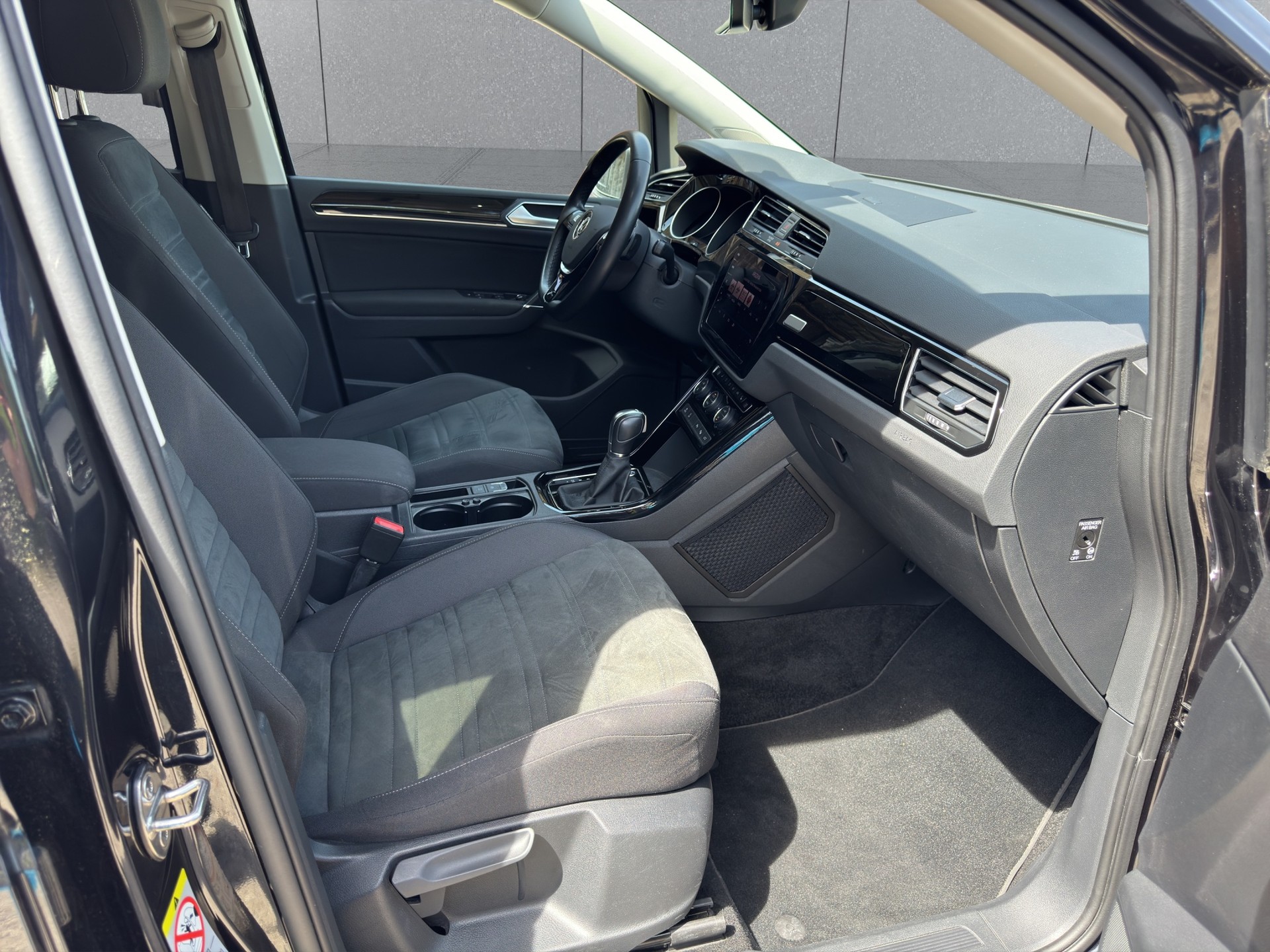 VW Tiguan Allspace 2.0 TDI SCR Highline 4Motion DSG-image-10