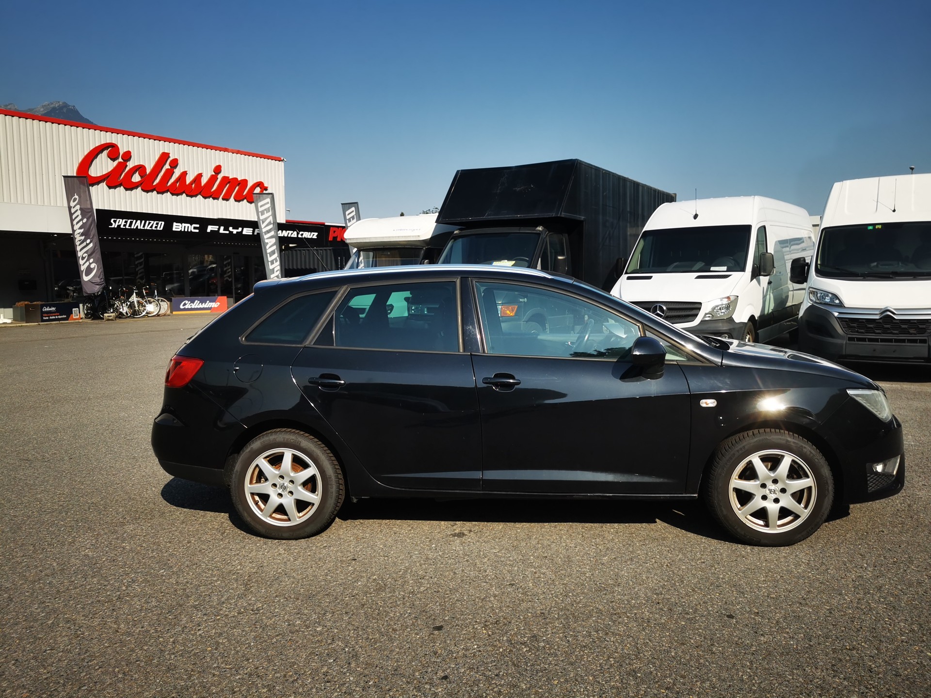 SEAT Ibiza ST 1.2 TSI FR Viva-image-0