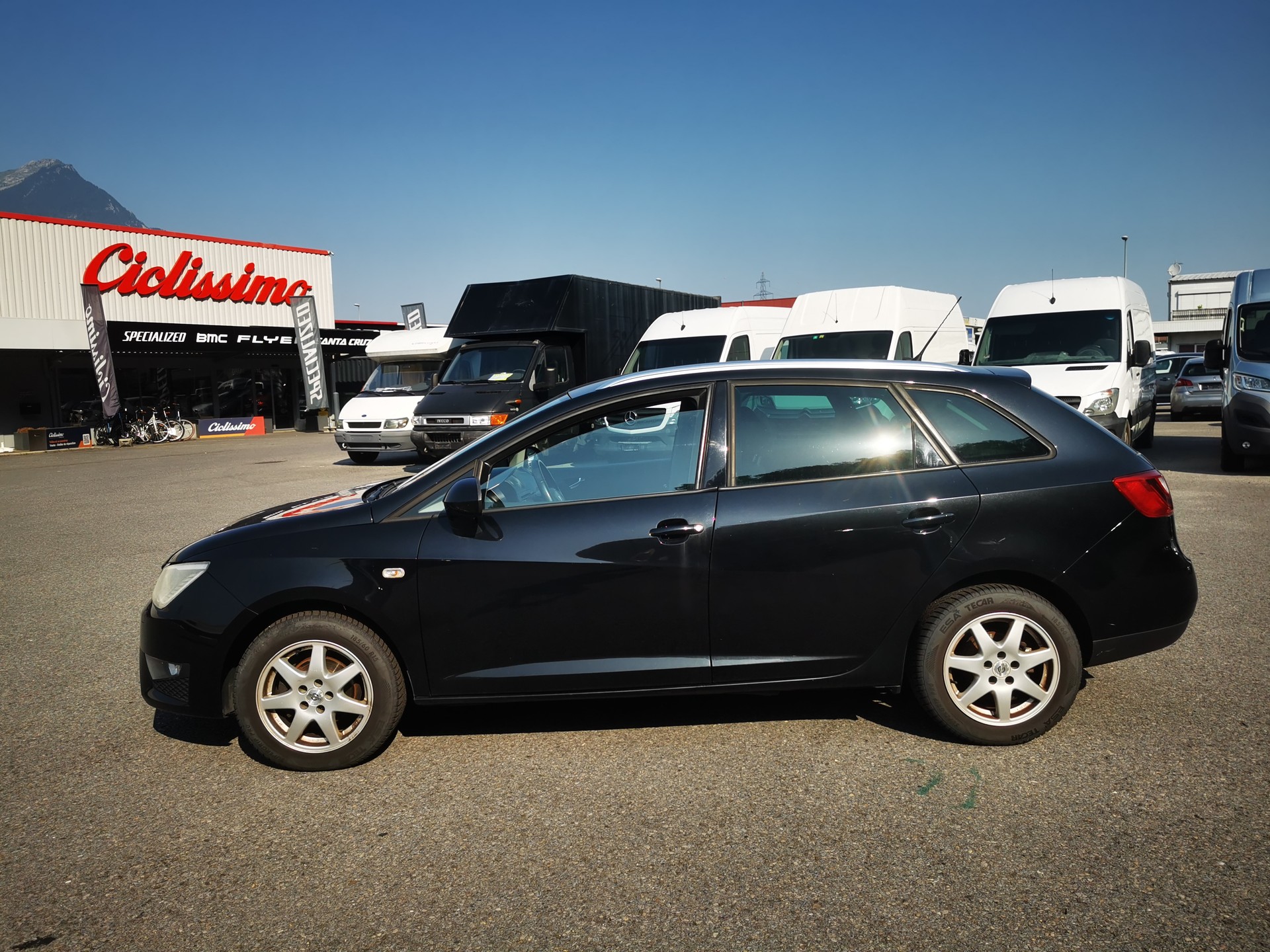 SEAT Ibiza ST 1.2 TSI FR Viva-image-3