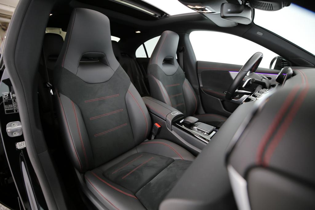 MERCEDES-BENZ CLA 250 AMG Line 4matic-image-10