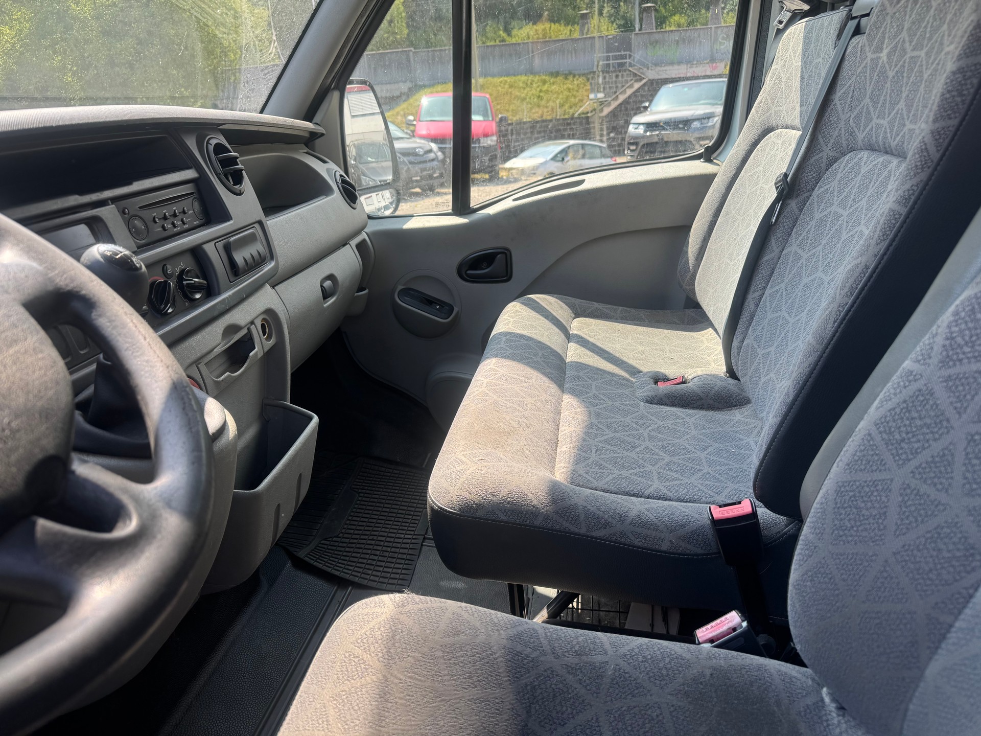 RENAULT Master T35 2.5dCi L3H3-image-7
