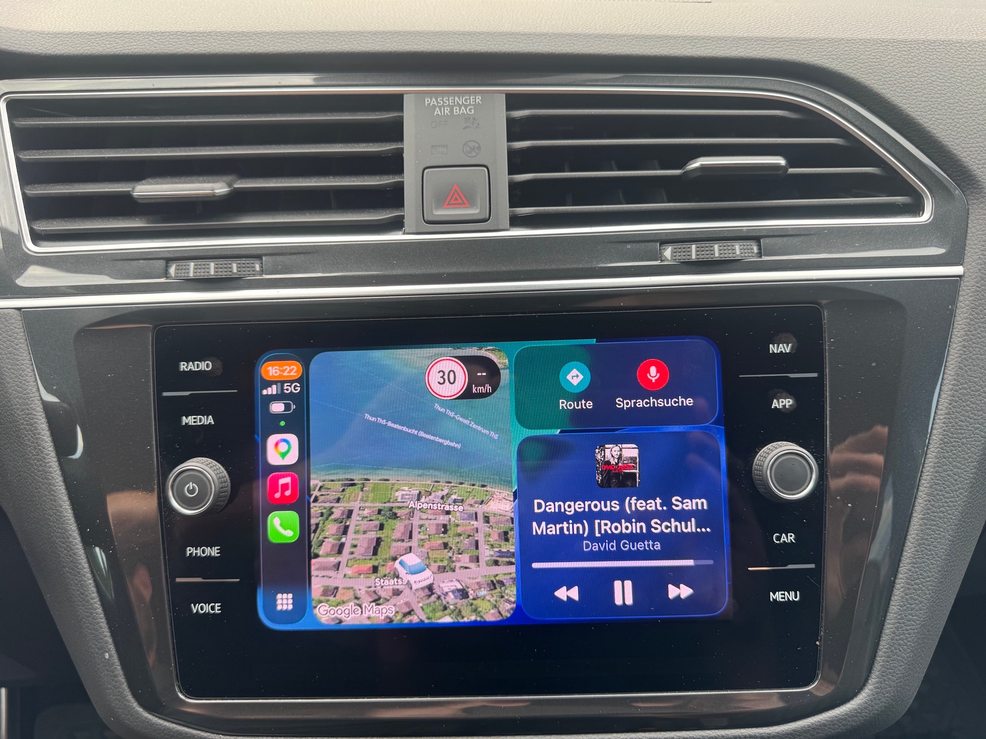 VW Tiguan 2.0TSI R-Line 4Motion DSG-image-13