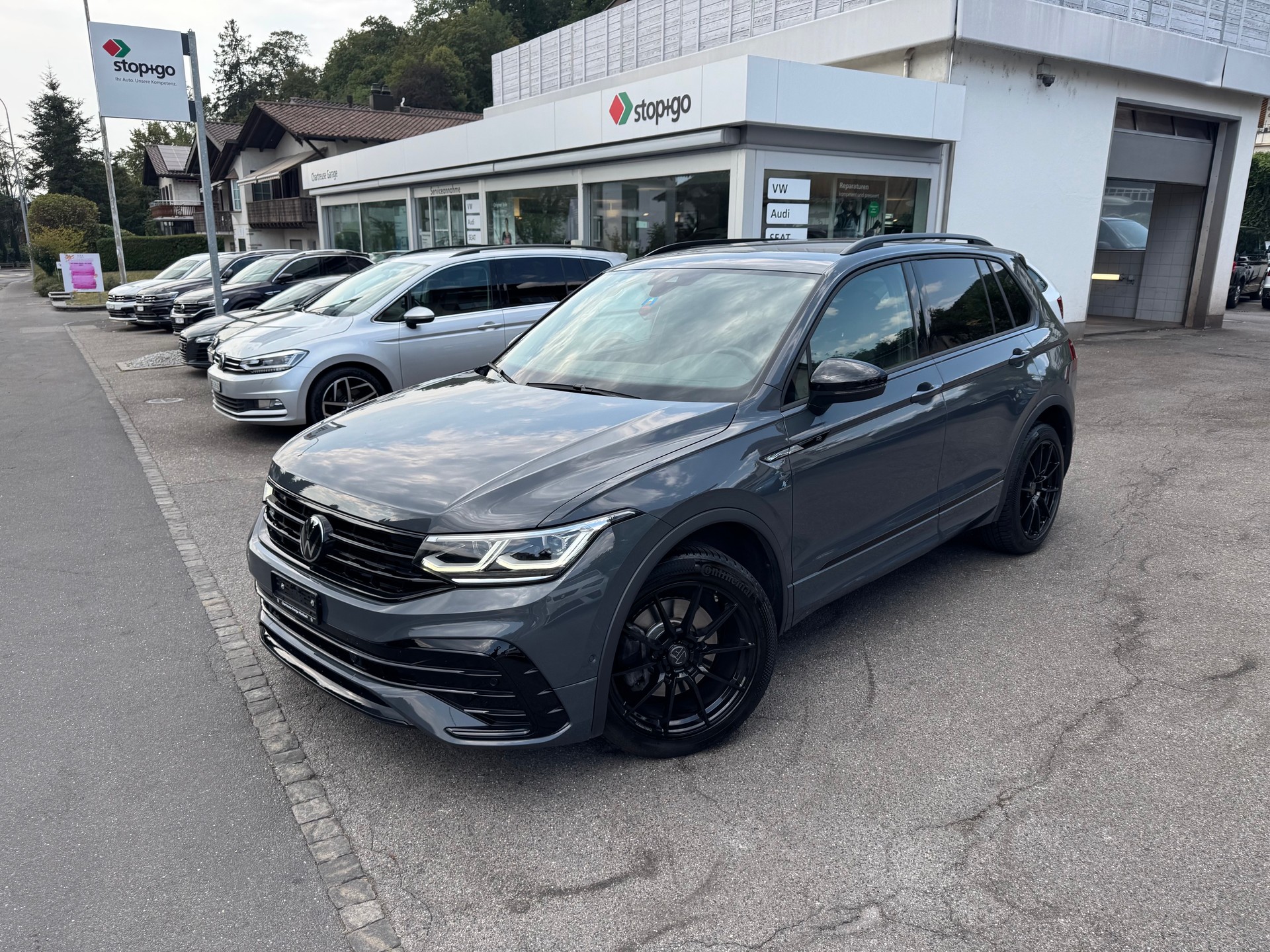VW Tiguan 2.0TSI R-Line 4Motion DSG-image-0