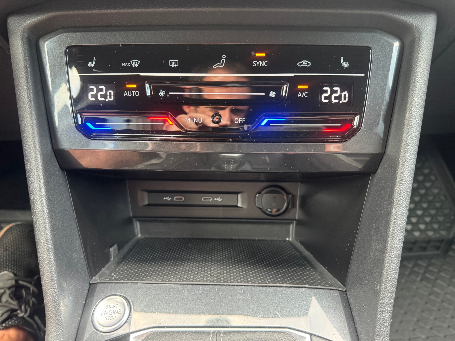 VW Tiguan 2.0TSI R-Line 4Motion DSG-image-18