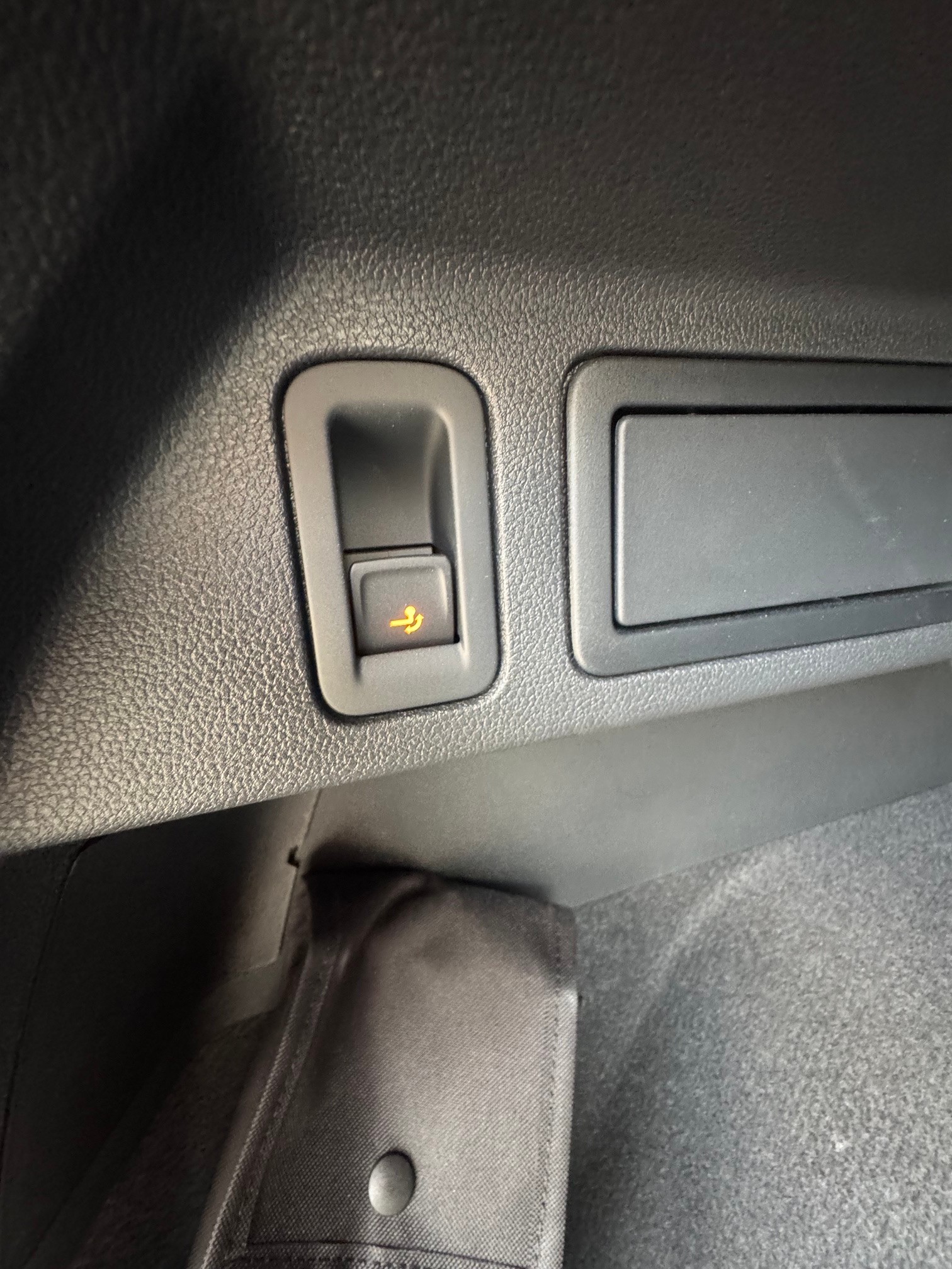 VW Tiguan 2.0TSI R-Line 4Motion DSG-image-27