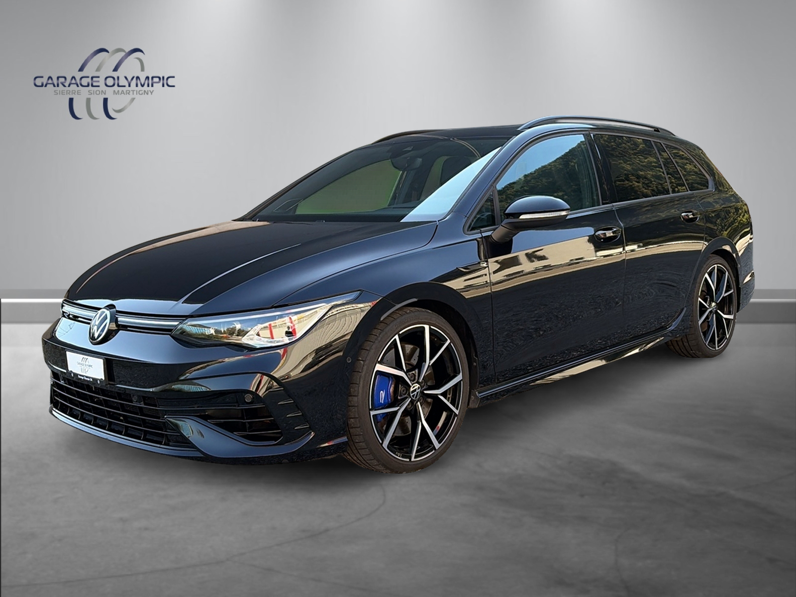 VW Golf Variant 2.0 TSI R DSG 4Motion-image-0