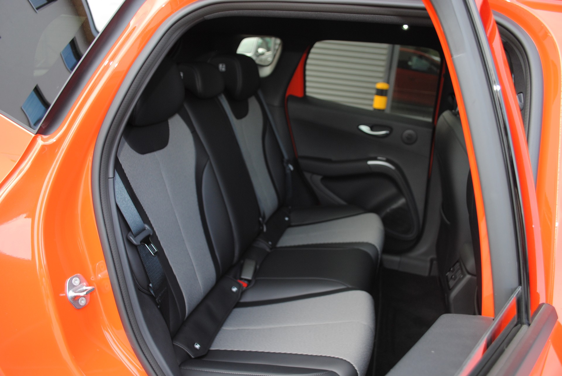 BYD Dolphin G DM-i Comfort-image-19