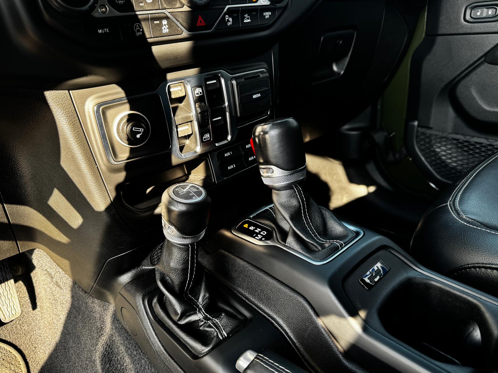 JEEP Wrangler 2.0 Unlimited 80TH Anniversary Automatic-image-17
