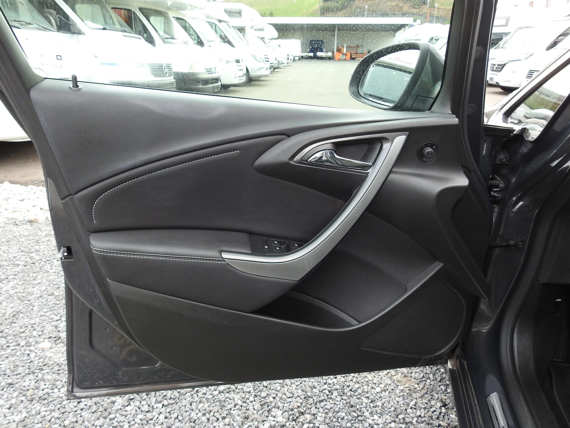OPEL Astra 1.6i 16V Turbo Active Edition Automatic-image-10