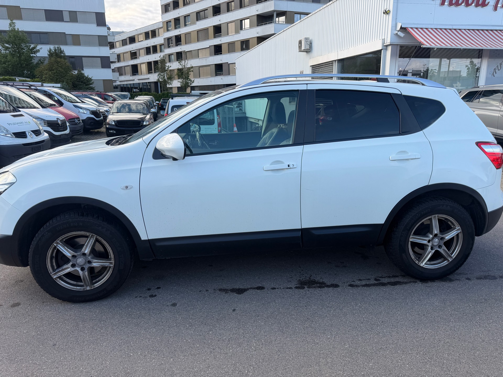 NISSAN Qashqai 2.0 4WD tekna-image-4