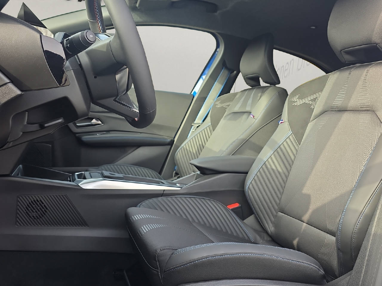 RENAULT Clio 1.8 E-Tech esprit Alpine-image-9