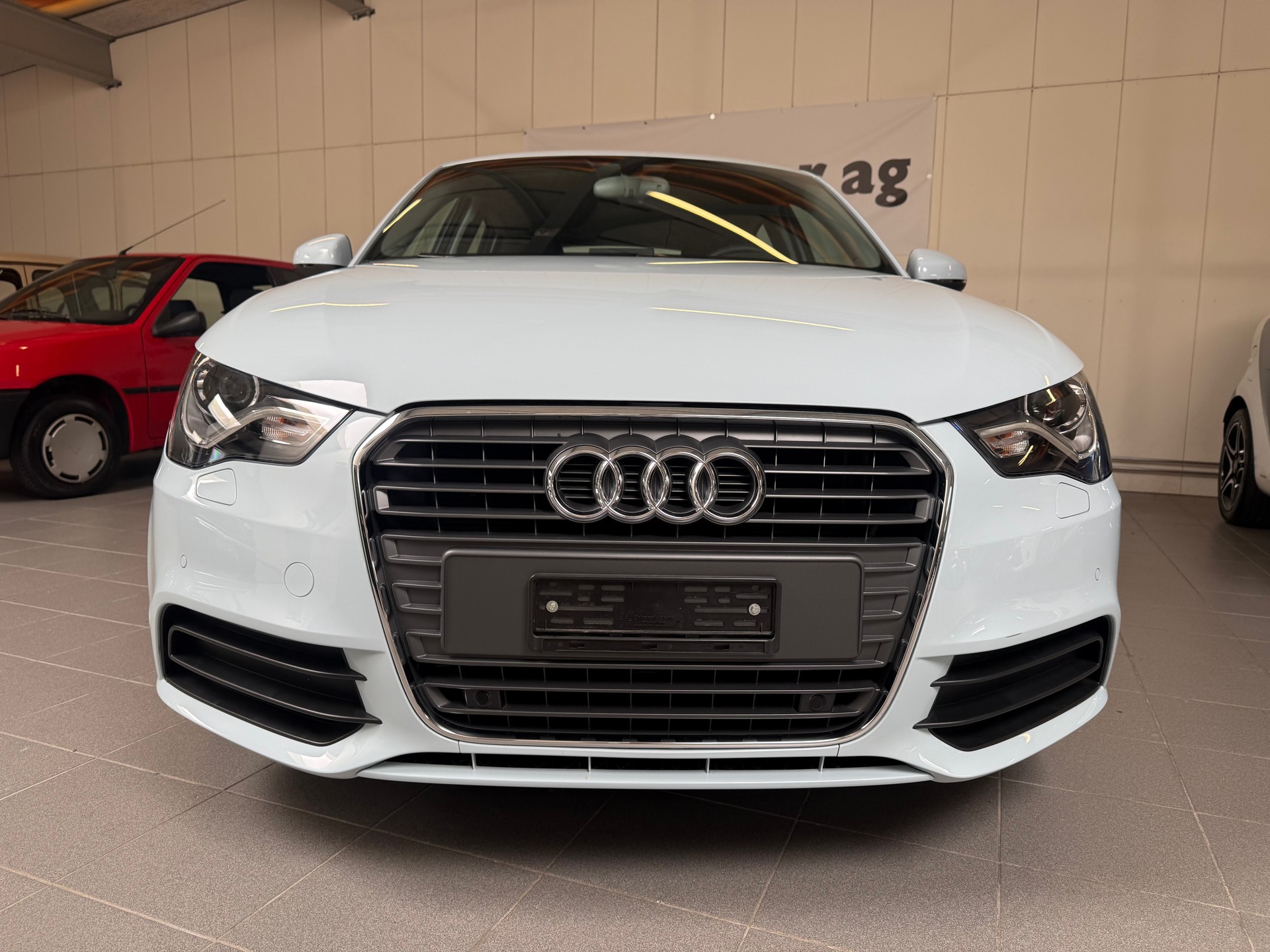AUDI A1 Sportback 1.4 TFSI Ambition S-tronic-image-2