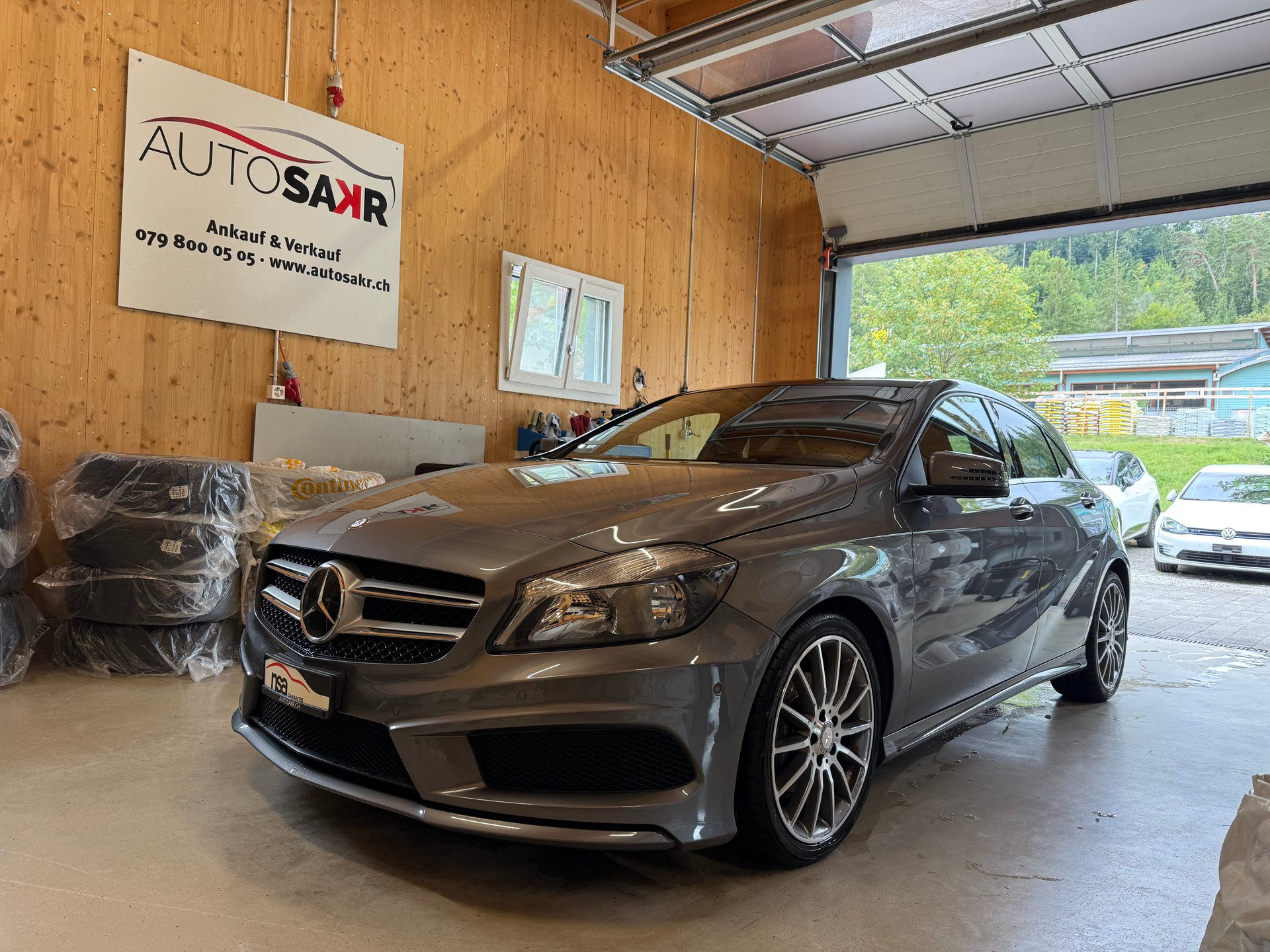 MERCEDES-BENZ A 200 AMG Line 7G-DCT-image-0