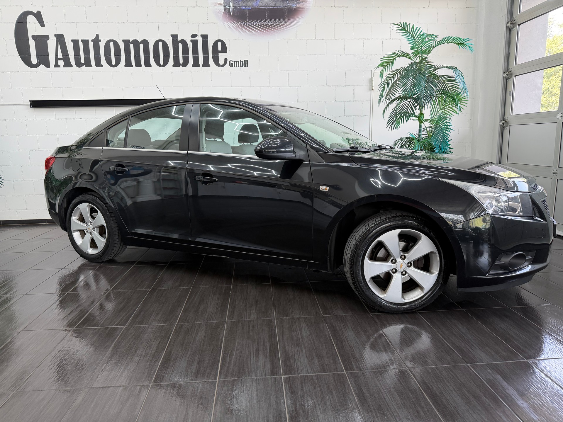 CHEVROLET Cruze 1.8 LT⭐️-showroom-element-1