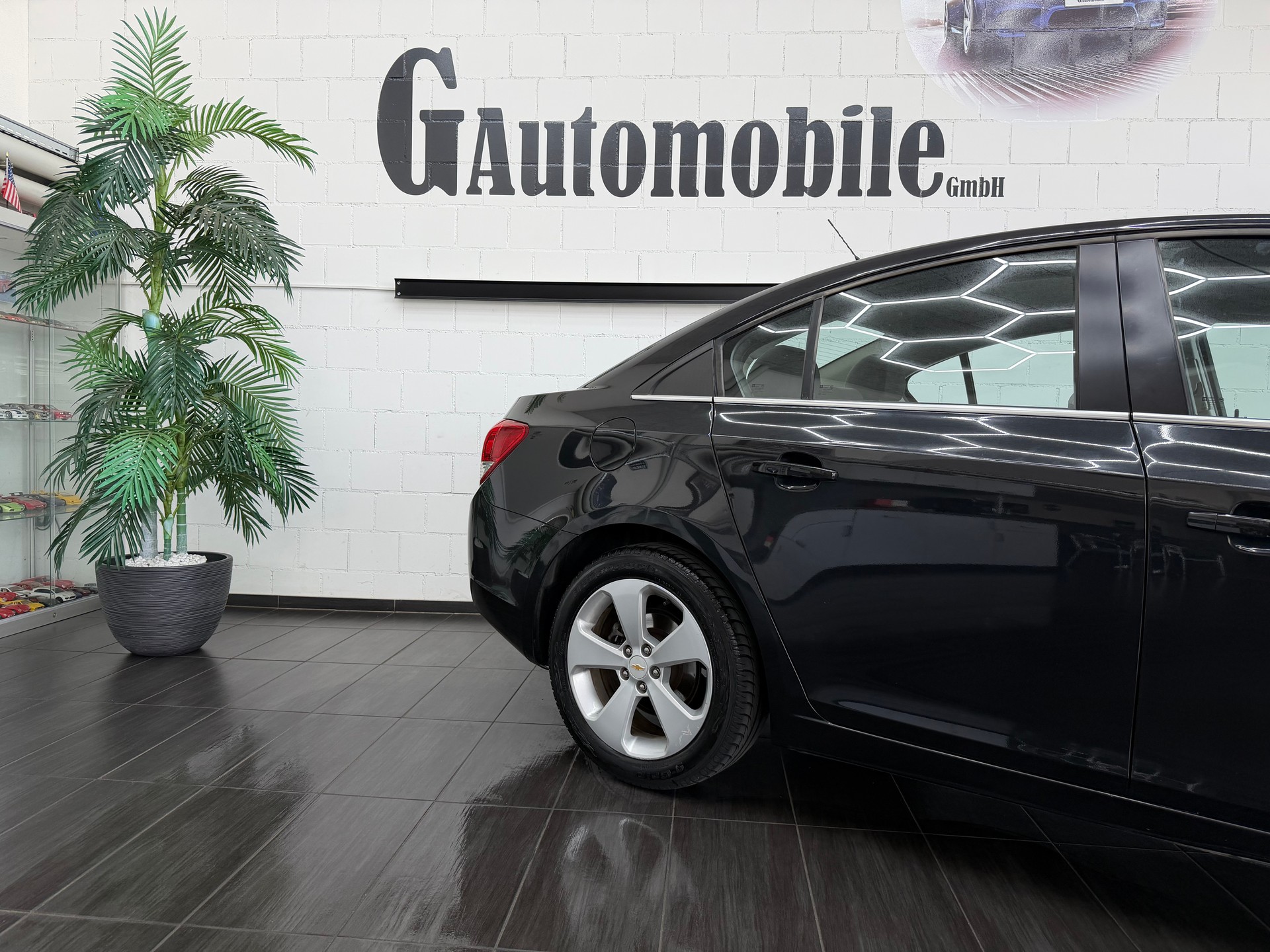 CHEVROLET Cruze 1.8 LT⭐️-showroom-element-2