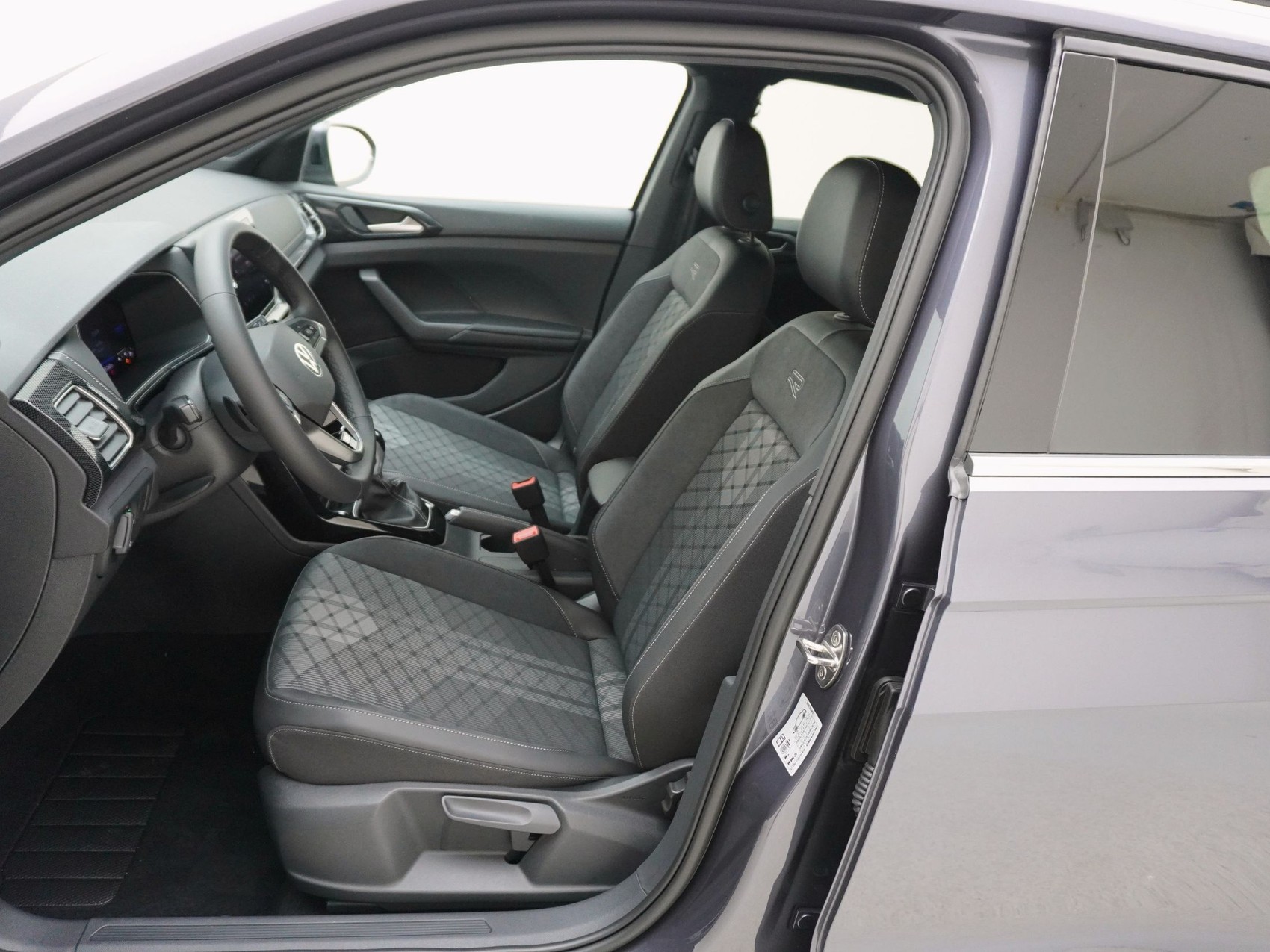 VW T-Cross 1.5 TSI R-Line DSG-image-12