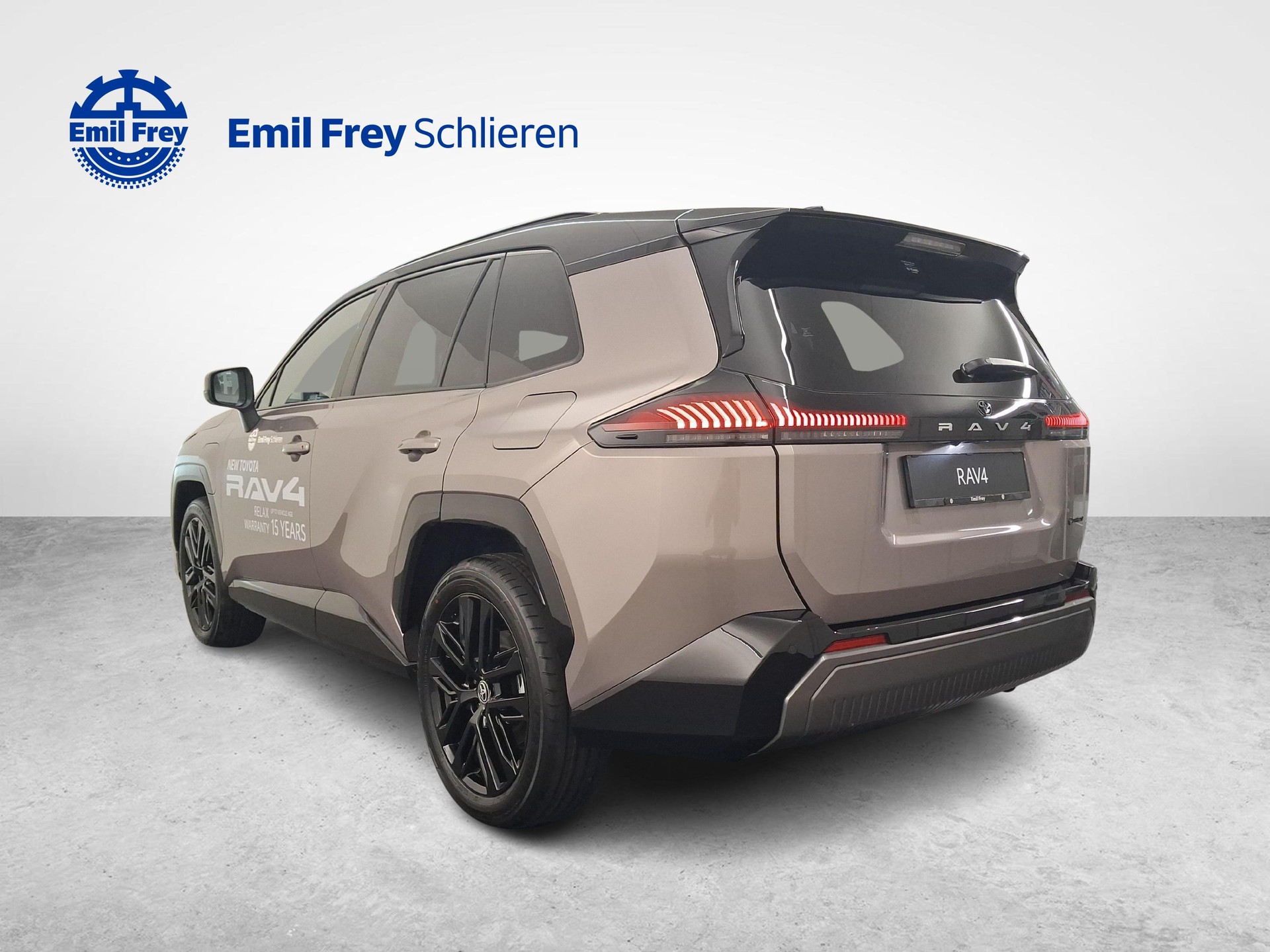 TOYOTA RAV4 2.5 Plug-In-Hybrid Style-image-2