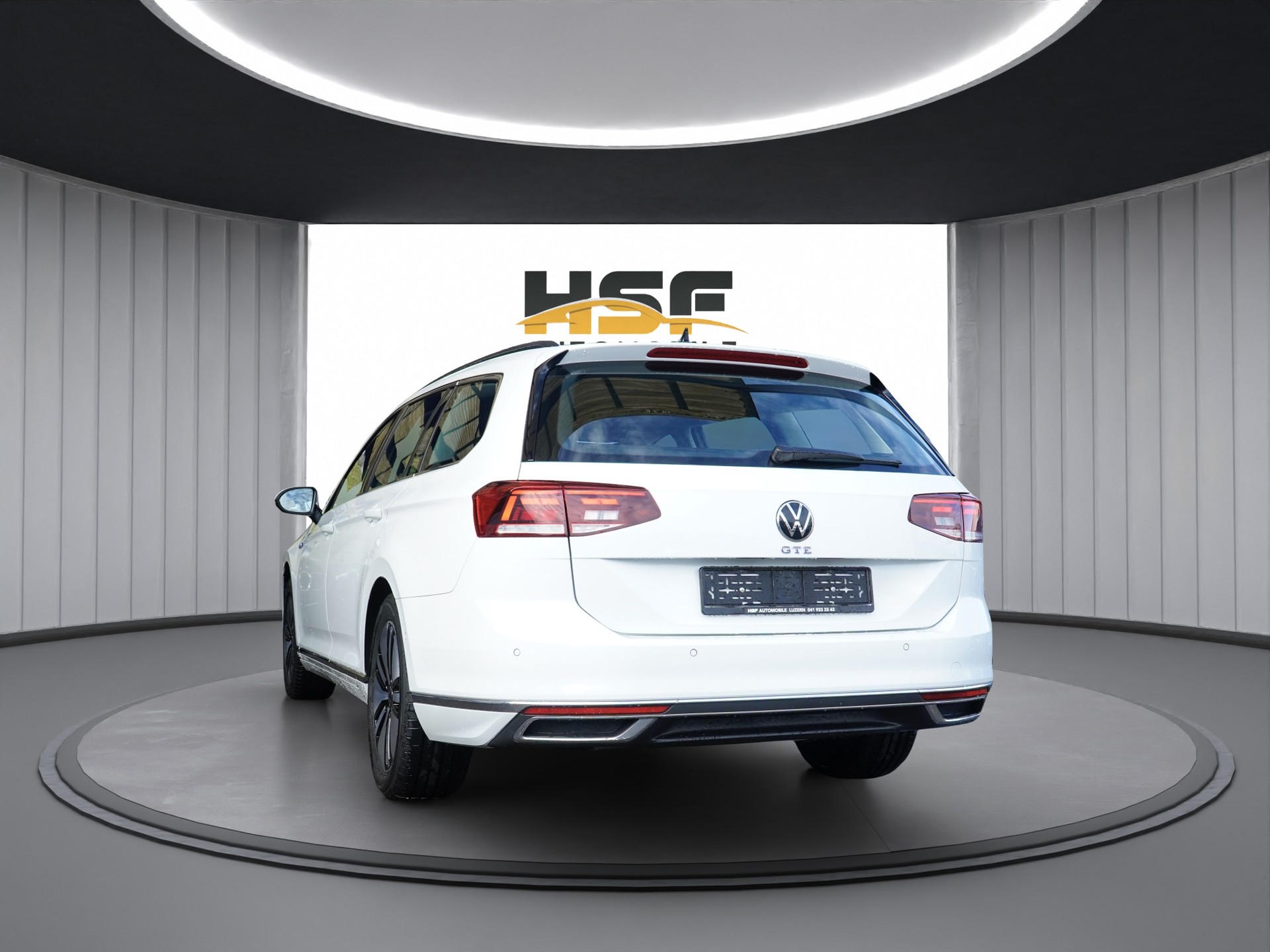 VW Passat Variant 1.4 TSI GTE Hybrid DSG *CH Fahrzeug & AHK*-image-4