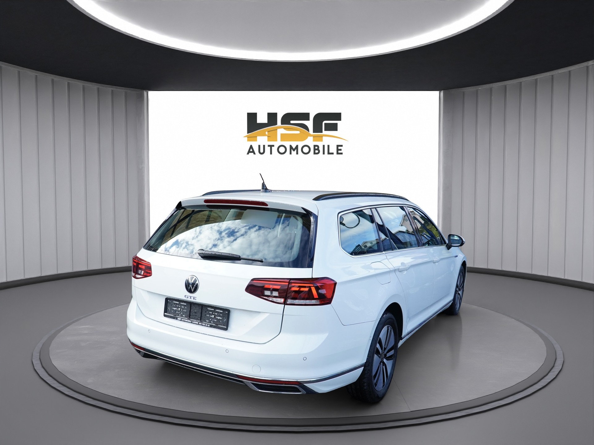 VW Passat Variant 1.4 TSI GTE Hybrid DSG *CH Fahrzeug & AHK*-image-2